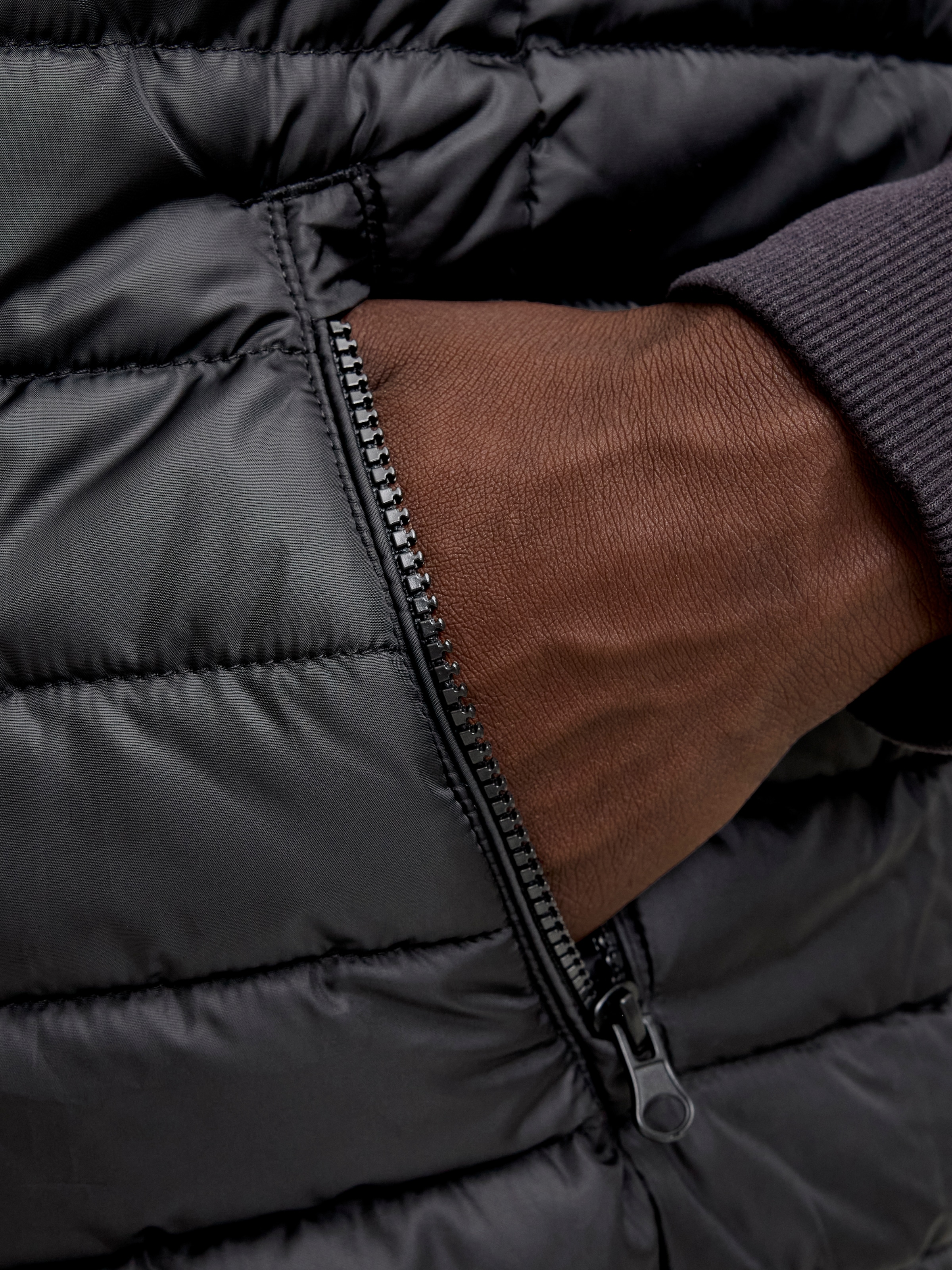 Jack & Jones Steppweste »JJELVIS LIGHT BODYWARMER COLLAR« Kunstfaser, regular fit