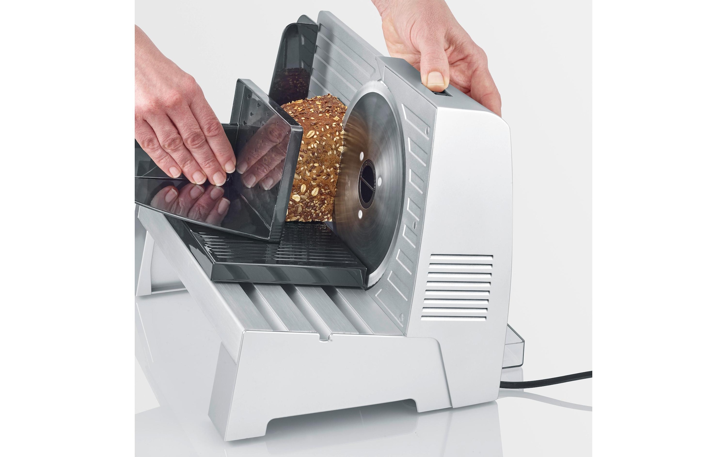 Severin Allesschneider »AS 3917« 130 W Fingerschutz, Brotschneidemaschine Schnittstärke stufenlos einstellen