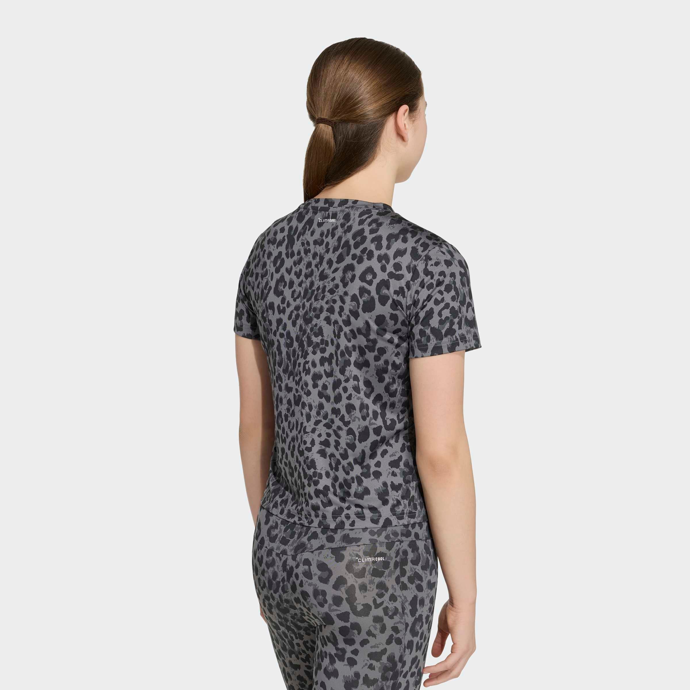 adidas Sportswear T-Shirt »JG AN AOP TEE« für Kinder, mit Rundhalsausschnitt, ohne Verschluss, aus Polyester