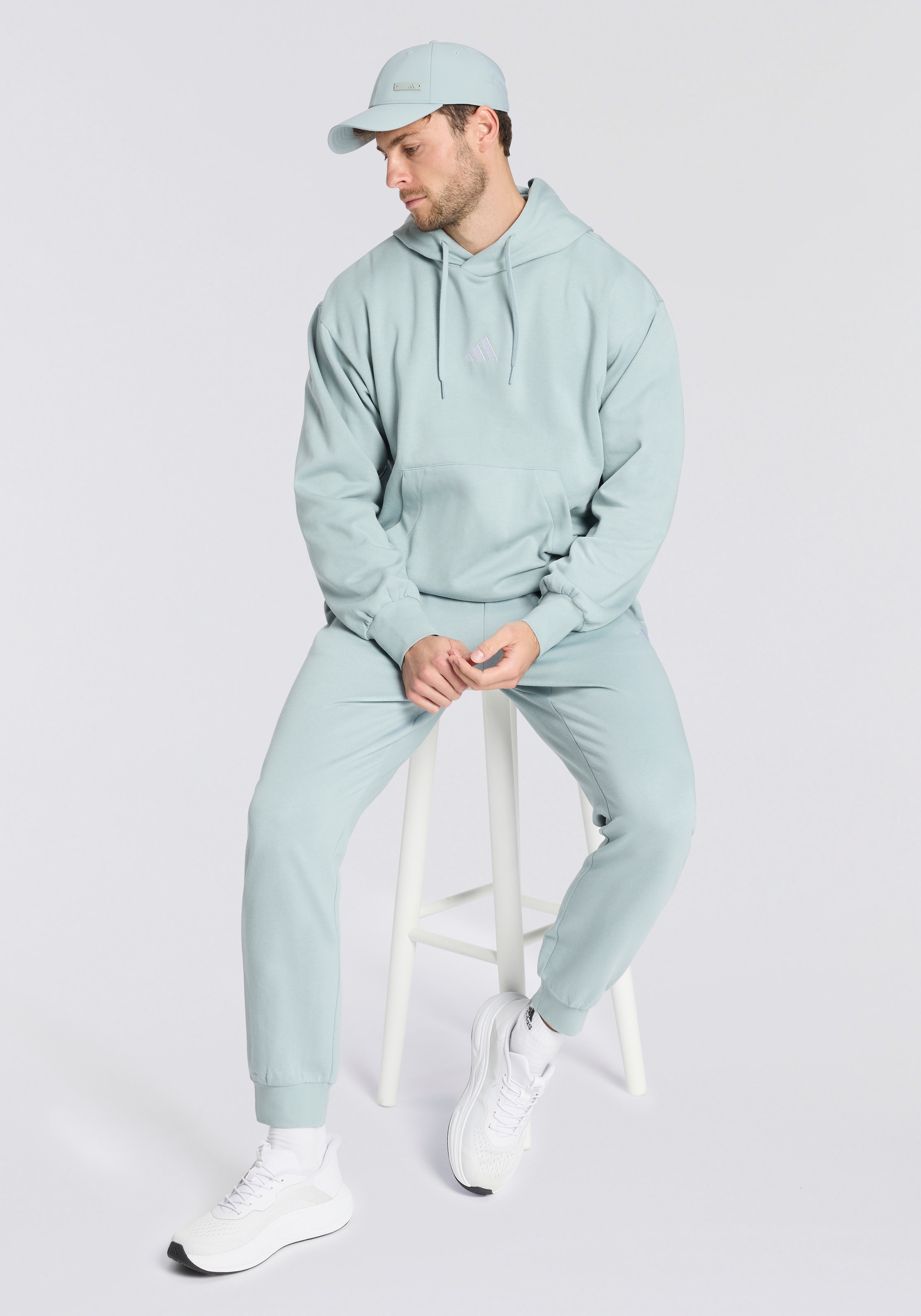 adidas Sportswear Pantalon de sport »ESSENTIALS FEELCOZY«