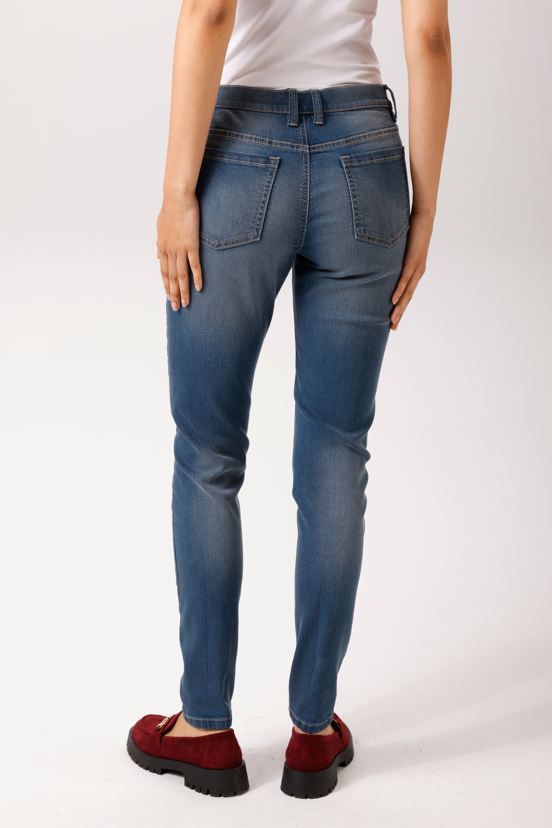 Aniston CASUAL Jeans skinny en lavage usé tendance - NOUVELLE COLLECTION