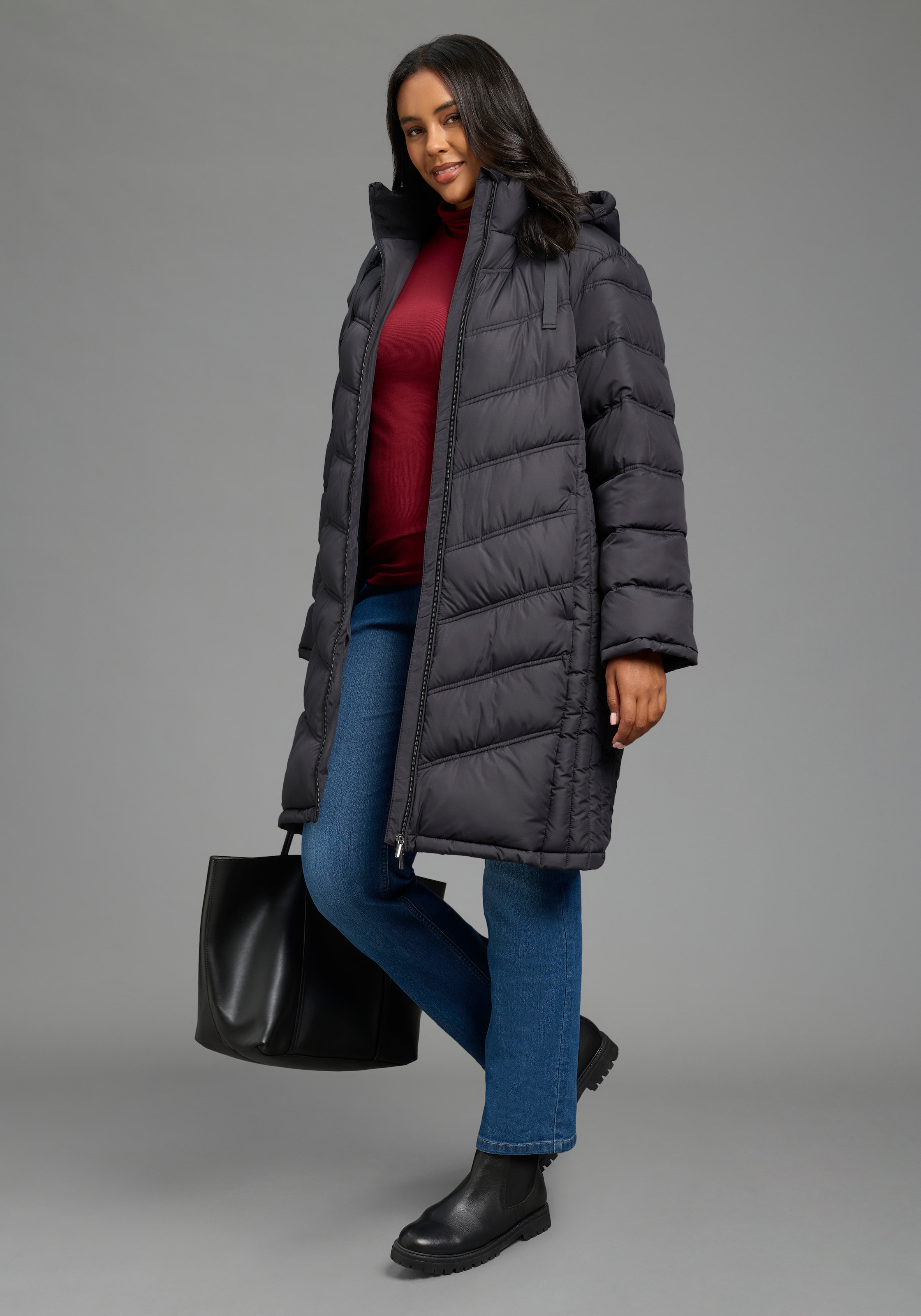 Laura Scott CURVE Manteau matelassé »Grosse Grössen« avec capuche amovible et empiècements latéraux