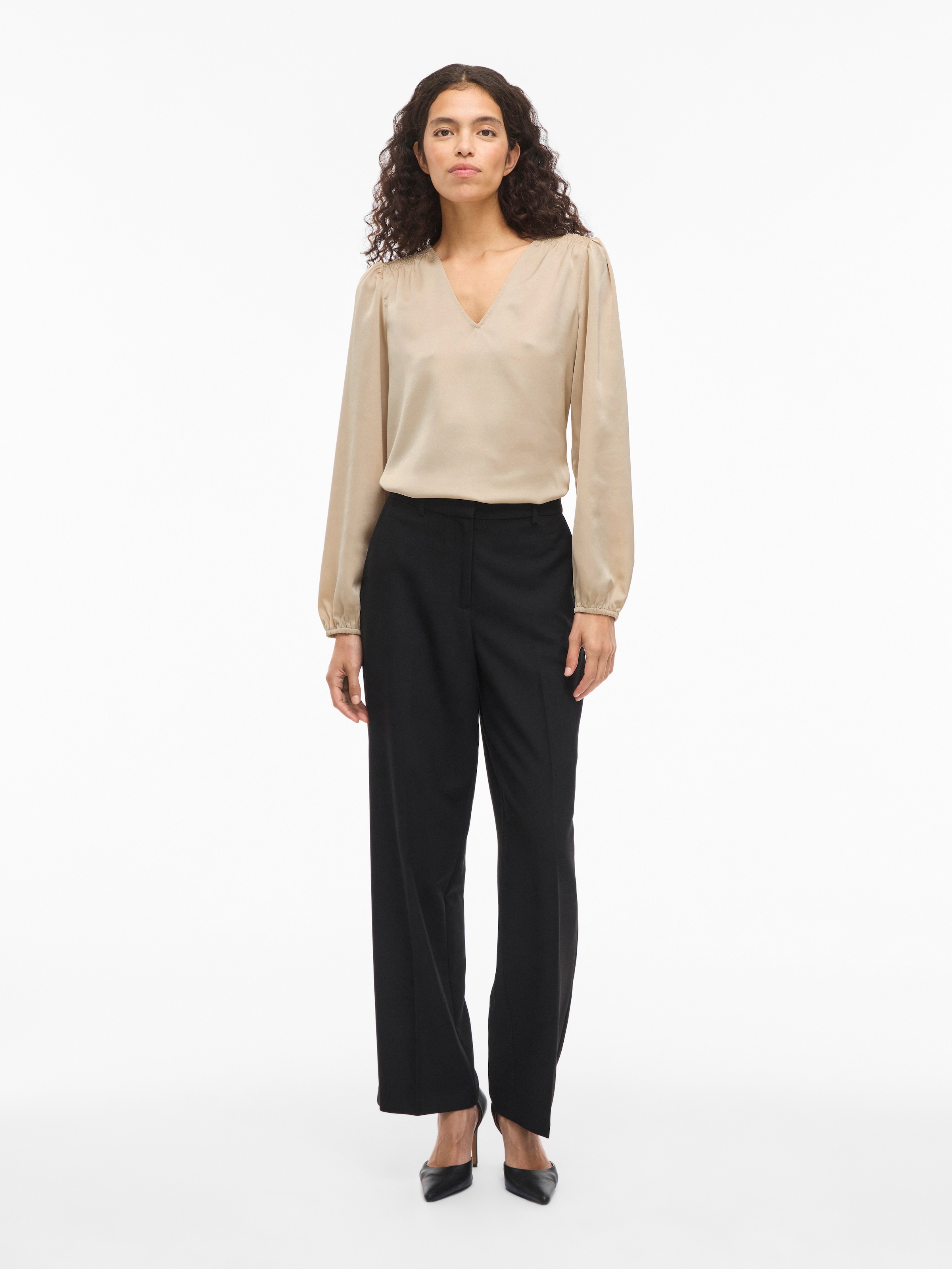 Vila Langarmshirt »VIELLETTE L/S SMOCK SATIN TOP - NOOS« Kunstfaser, regular fit