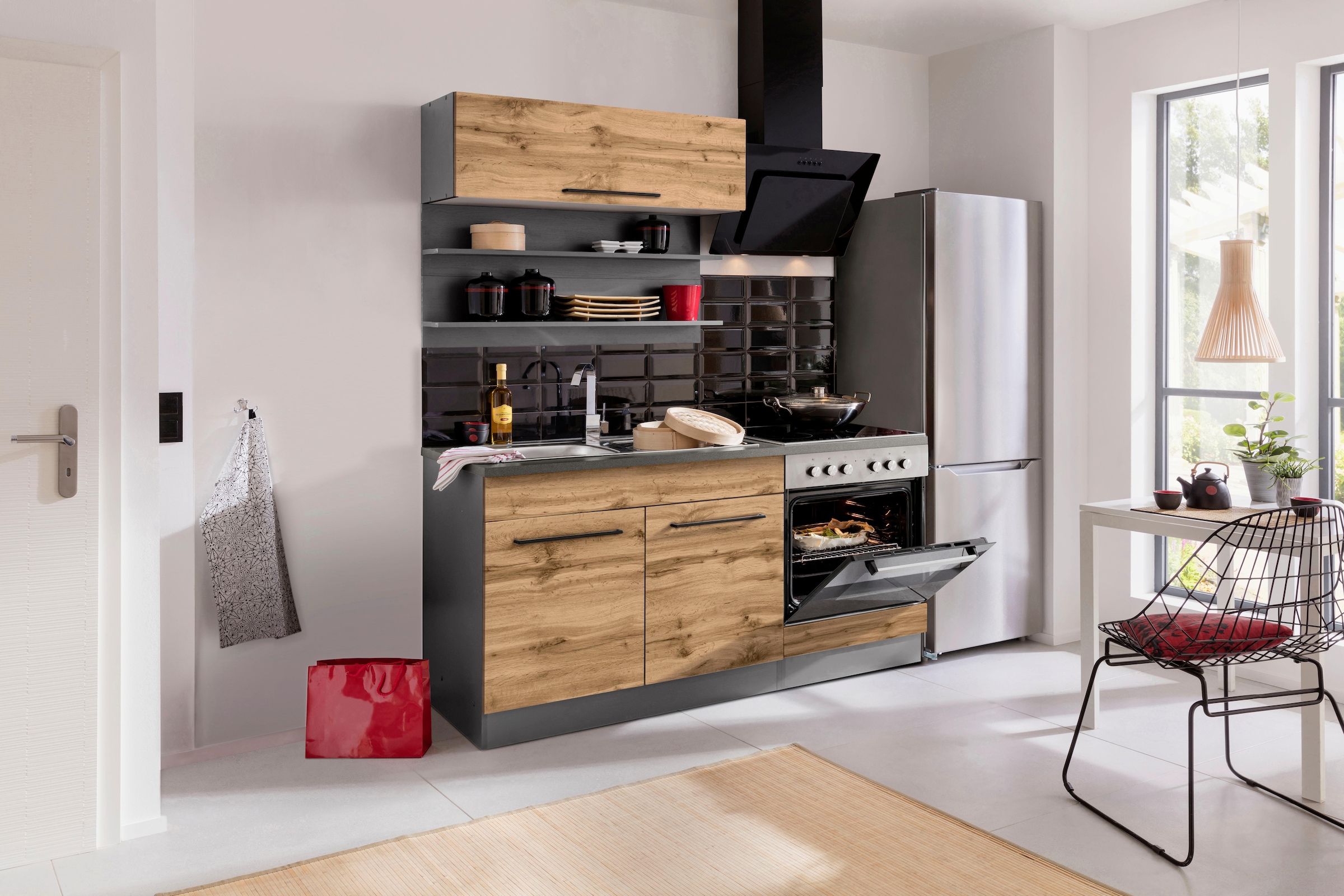 KOCHSTATION Pantryküche »KS-Tulsa« Breite 160 cm, schwarze Metallgriffe, hochwertige MDF Fronten