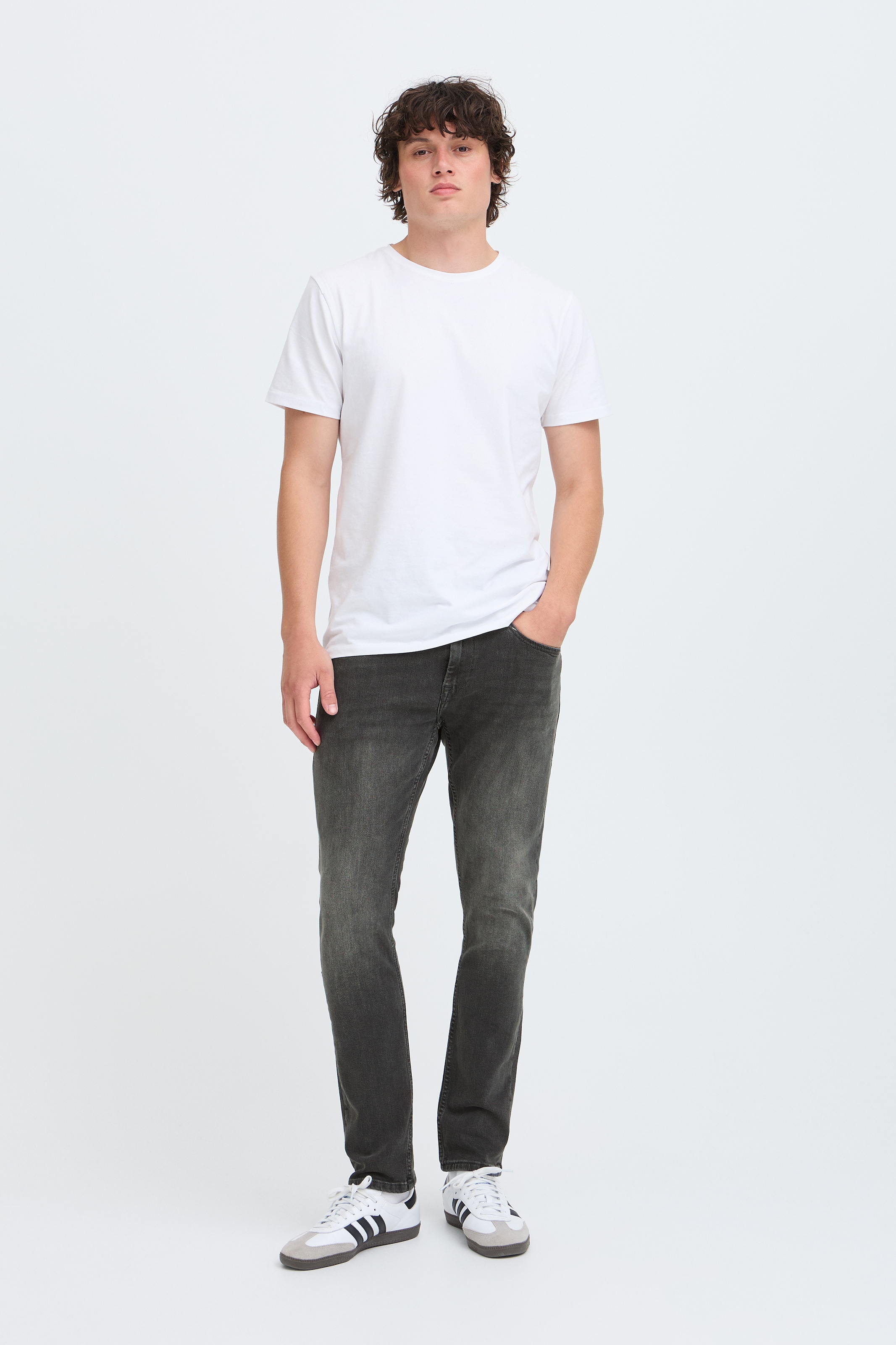 Blend Regular-fit-Jeans »BHTWISTER PP NOOS« aus Baumwollmischung, mit Elasthan, Regular Fit