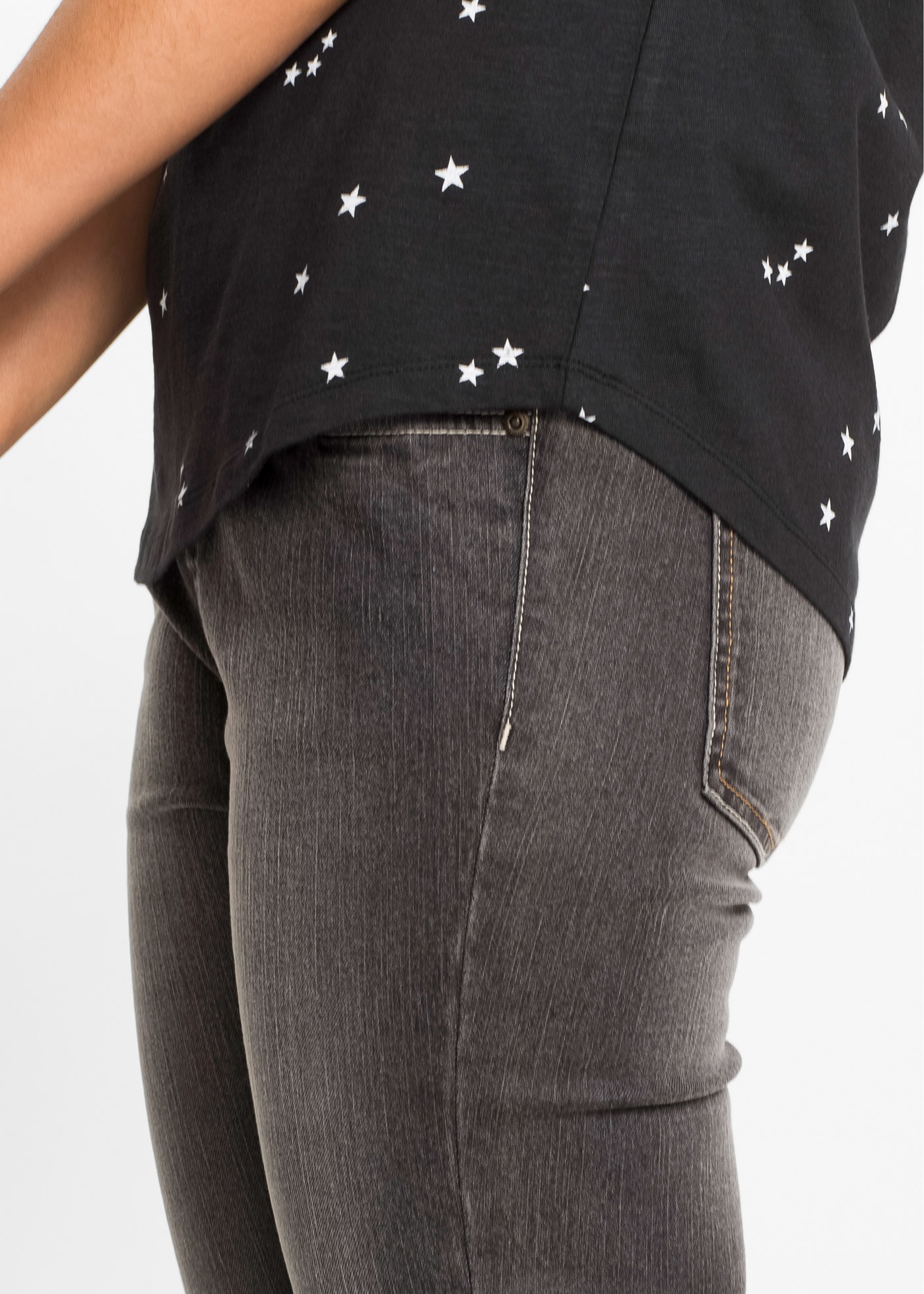 bonprix T-shirt Slim Fit Passform, Kurzarm, abgerundeter Saum, aus reiner Baumwolle