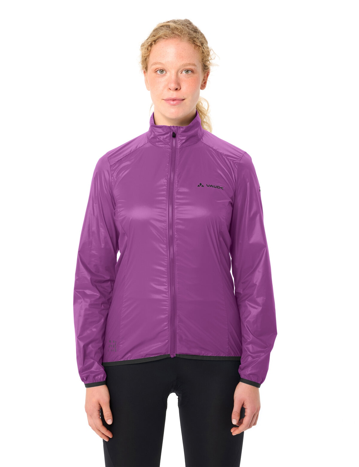 VAUDE Veste de vélo »WOMEN'S MATERA AIR JACKET« ohne Kapuze atmungsaktiv, winddicht, wasserabweisend, mit offener Rückentasche