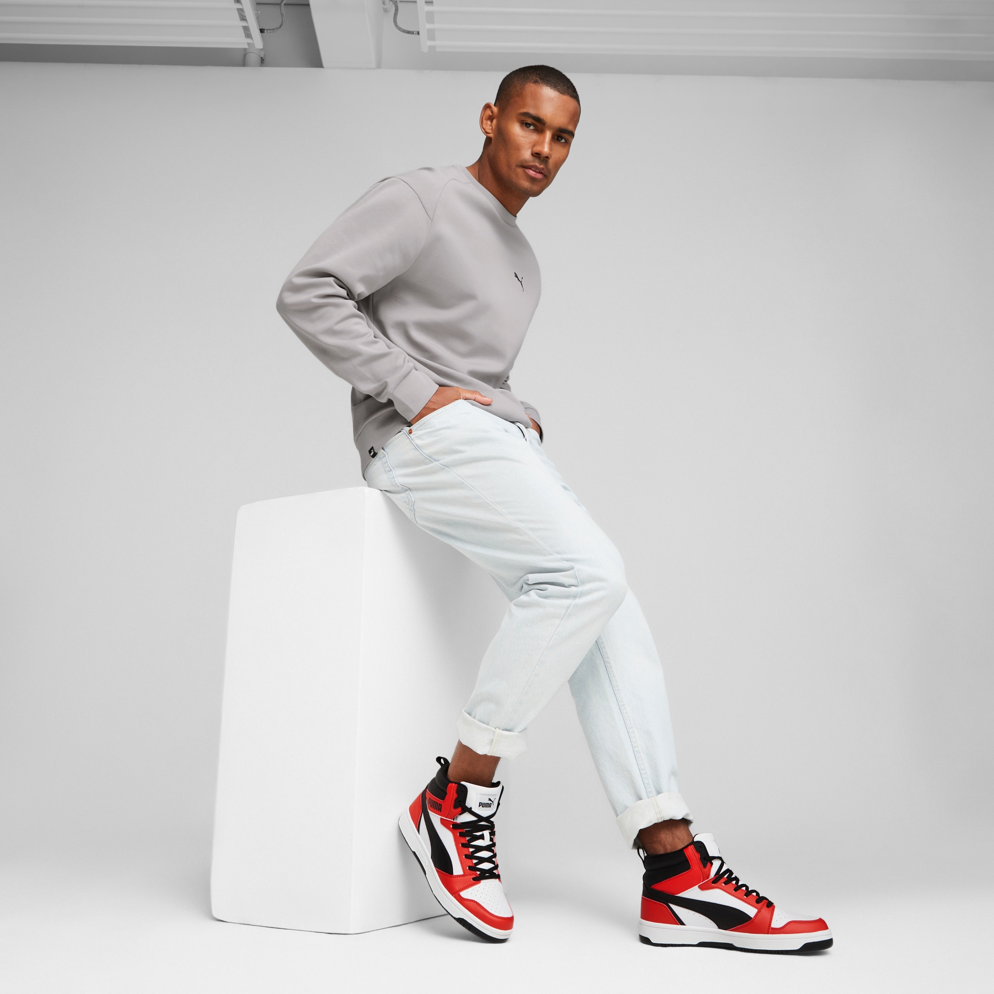 PUMA Sneakers »REBOUND V6«  hauteur cheville, dessus déperlant, semelle intérieure douce