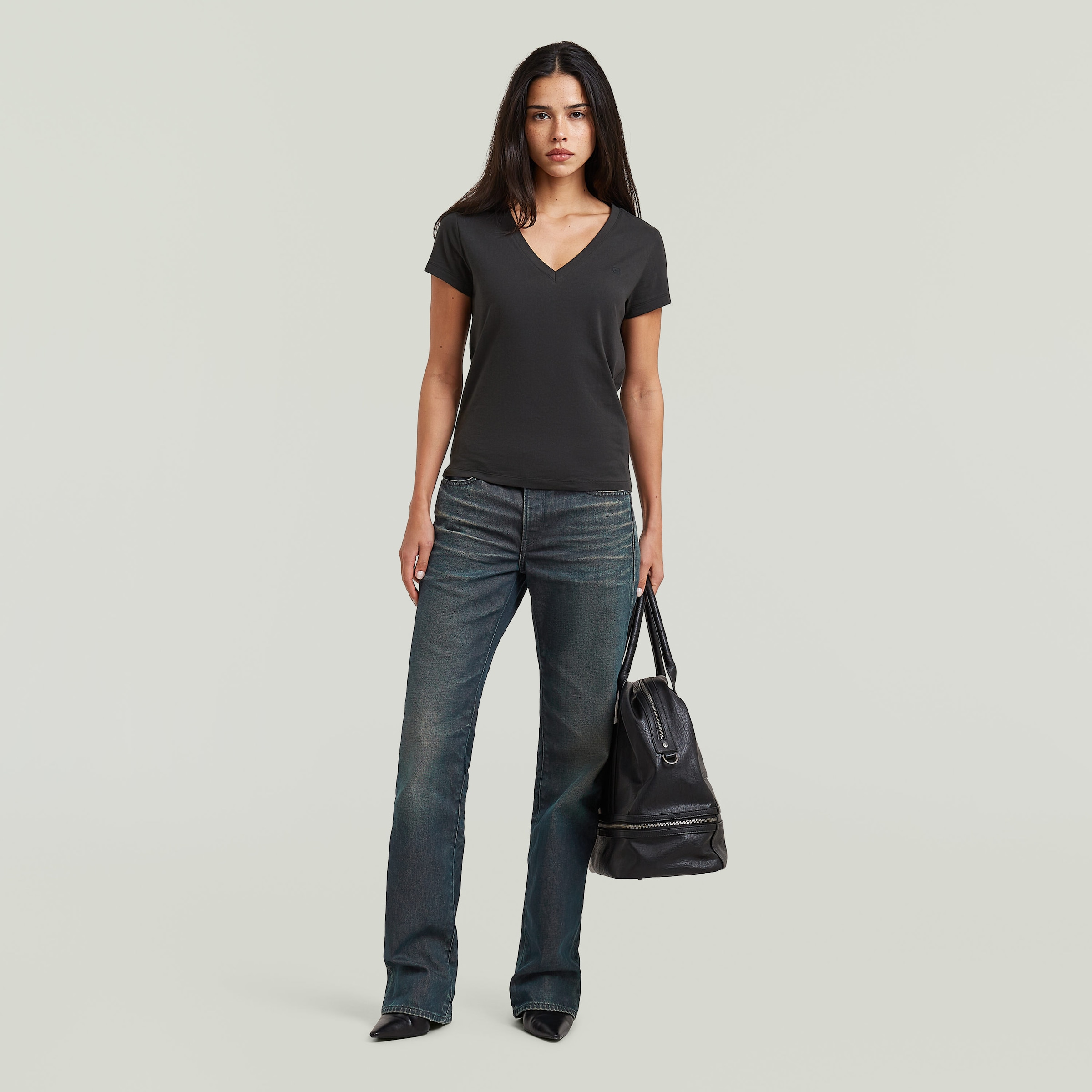 G-STAR T-shirt en V »Overdyed Form v t wmn« en qualité coton