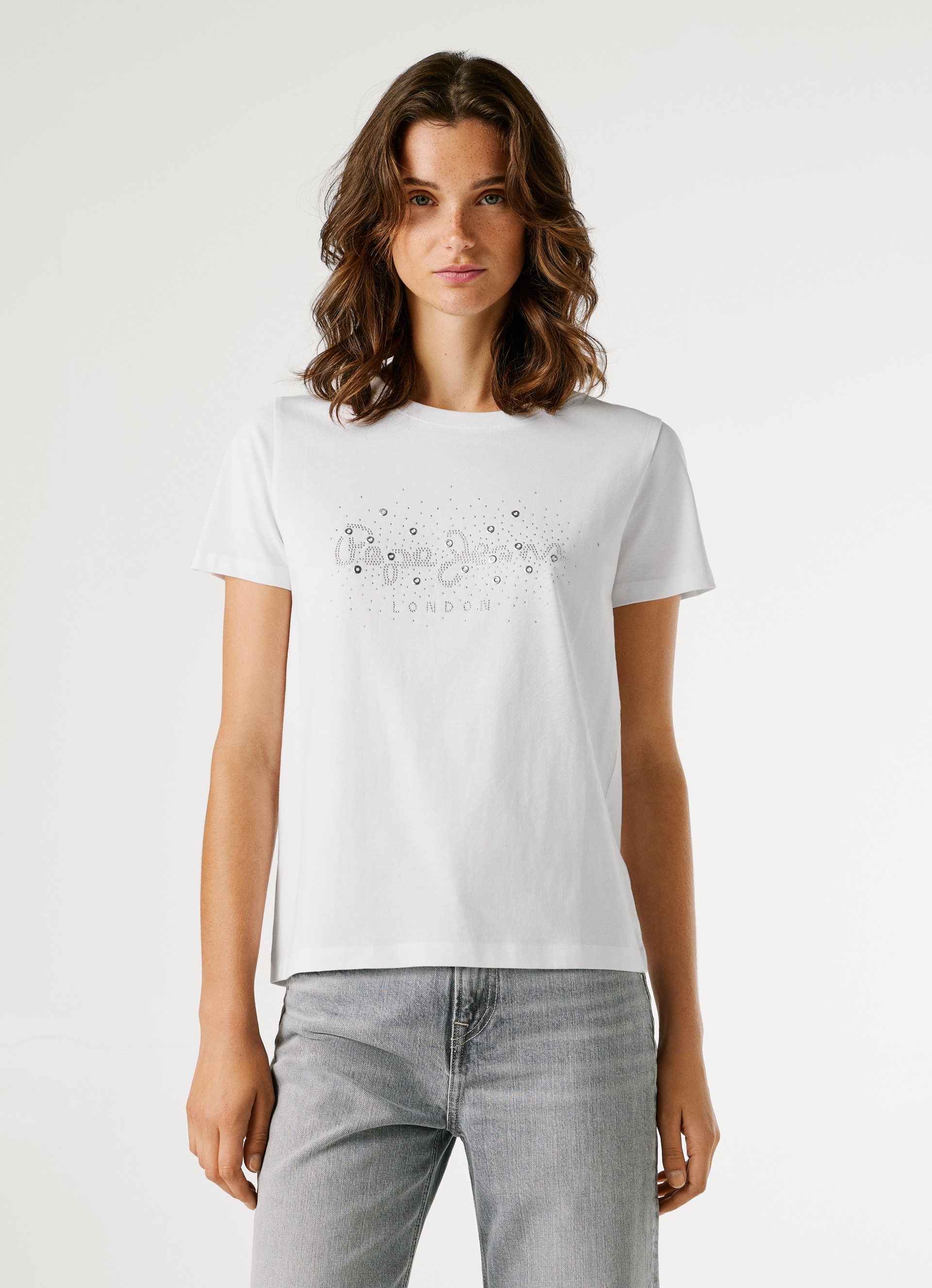 Pepe Jeans T-Shirt »BRADY« mit Rundhals, Nietenapplikation