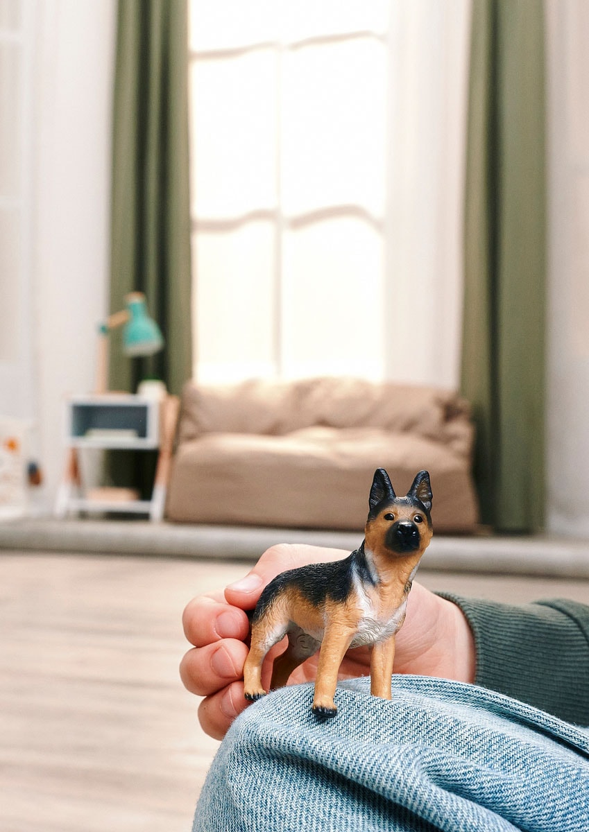 Schleich® Personnage de jeu »FARM WORLD, Deutscher Schäferhund Hündin (14924)«