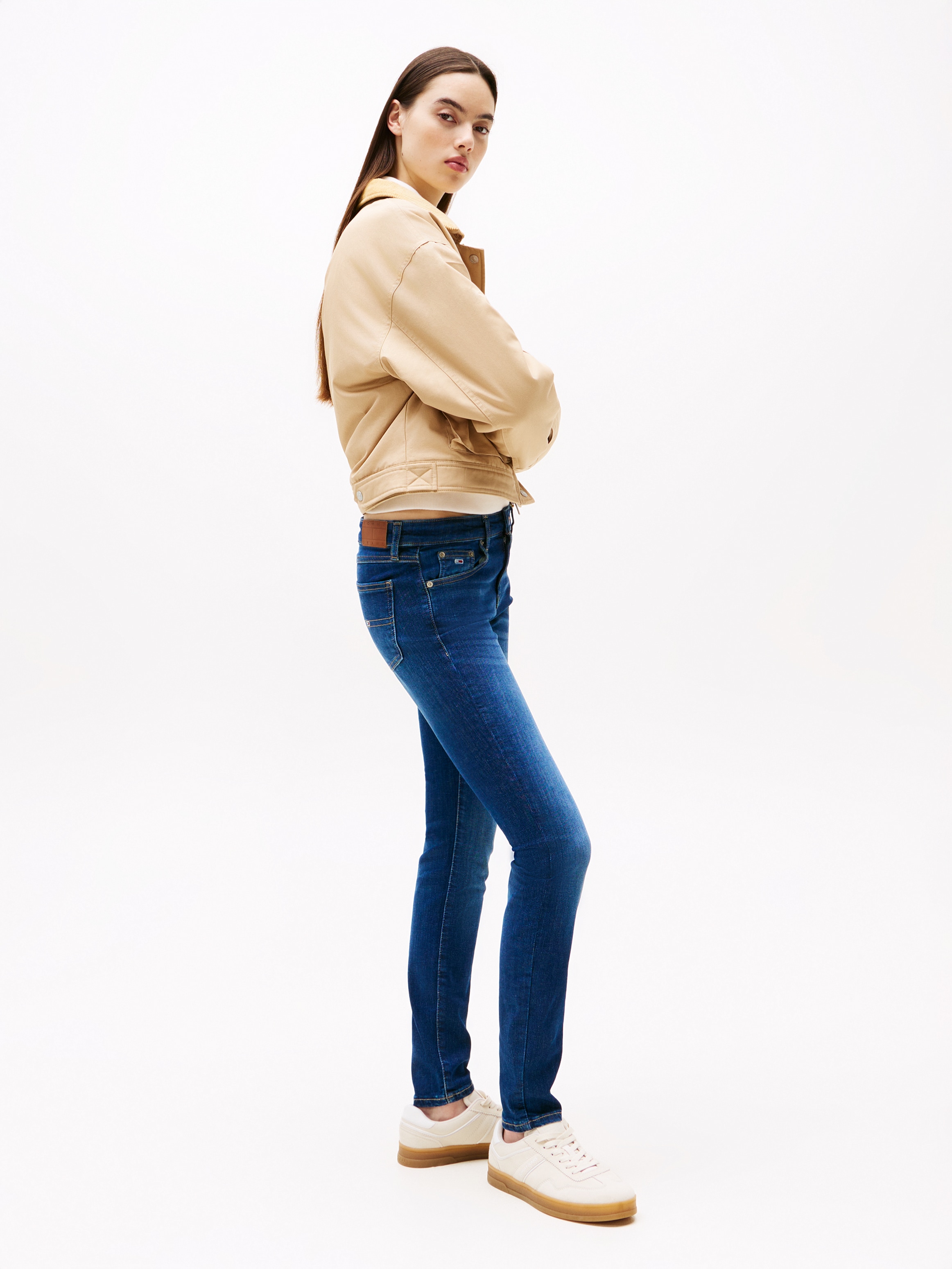 Tommy Jeans Jeans skinny »SOPHIE LW SKN« avec lavage, badge logo, taille basse
