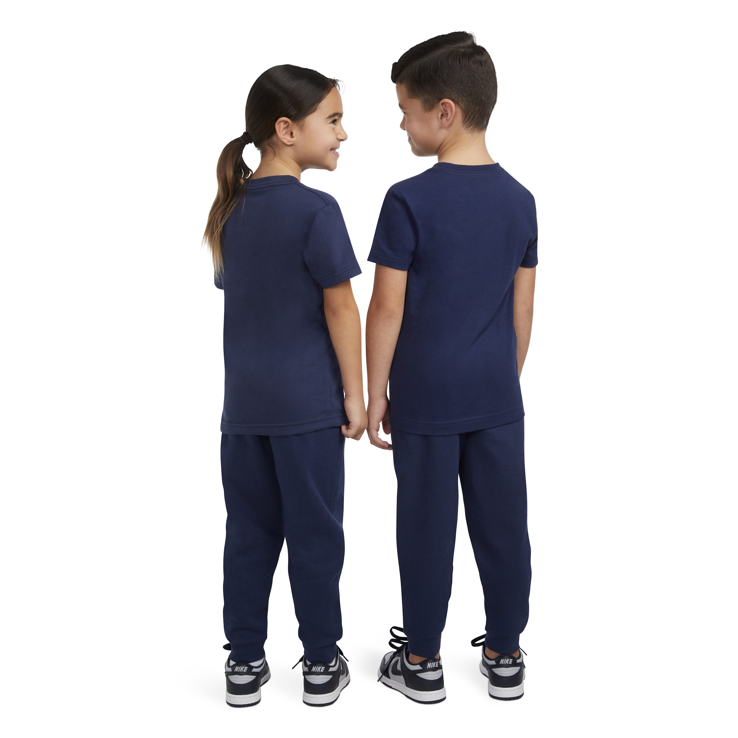 Nike Sportswear T-Shirt »NKN NSW EMBROID FUTURA TEE« 1 Stk. tlg. für Kinder