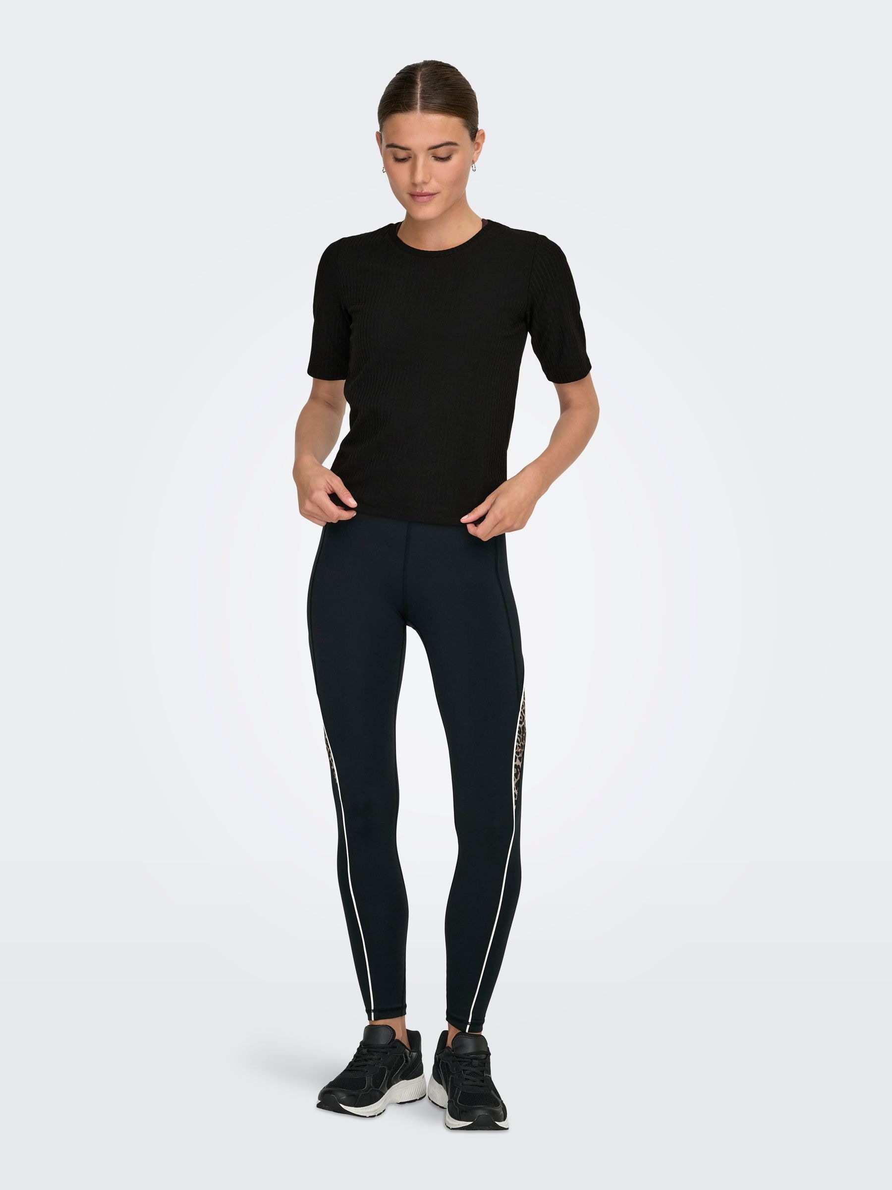 ONLY Play T-shirt d'entraînement »ONPSEREN ON 2/4 REG RIB TEE NOOS«