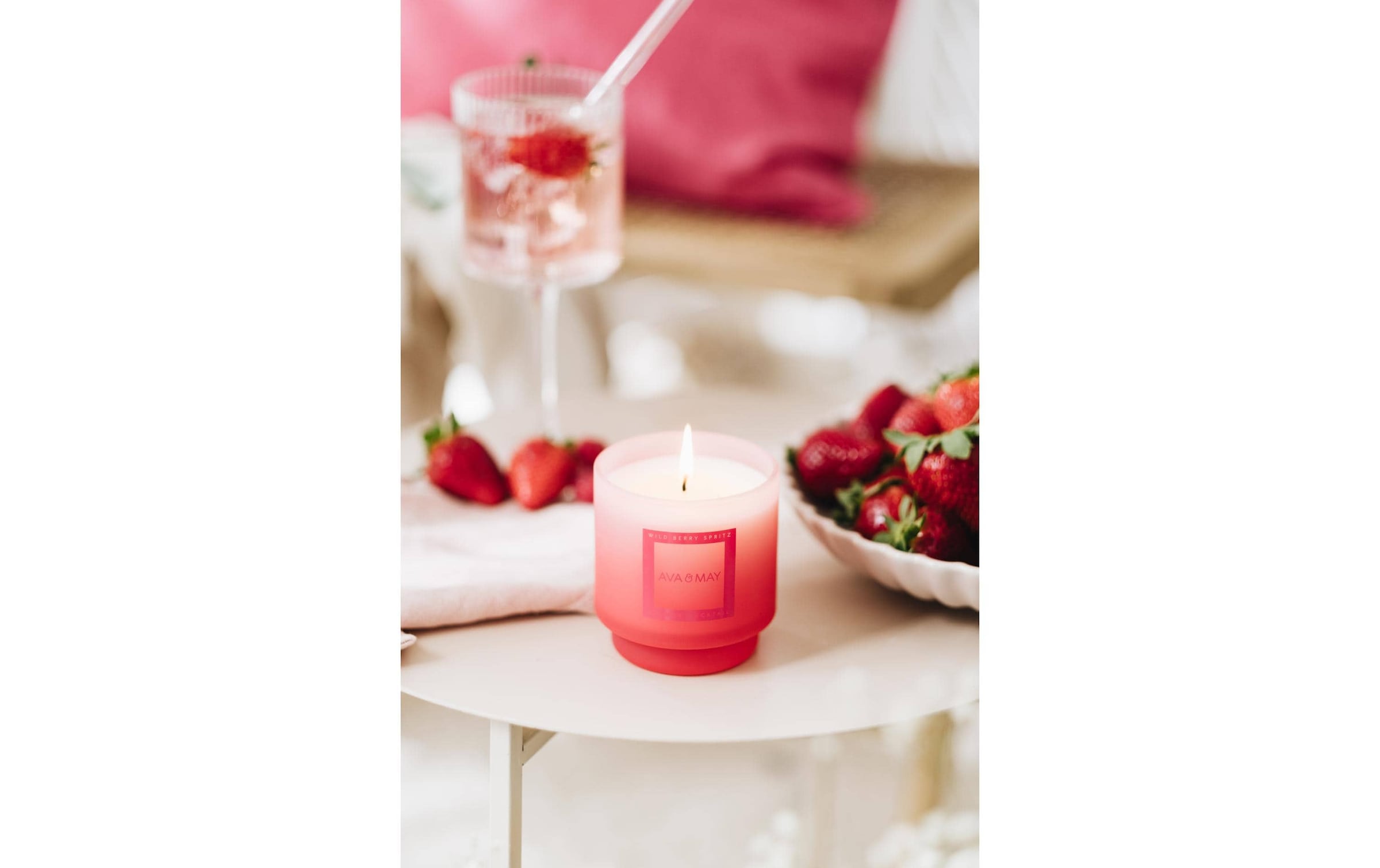 AVA & MAY Bougie parfumée »Wild Berry Spritz 200 g«