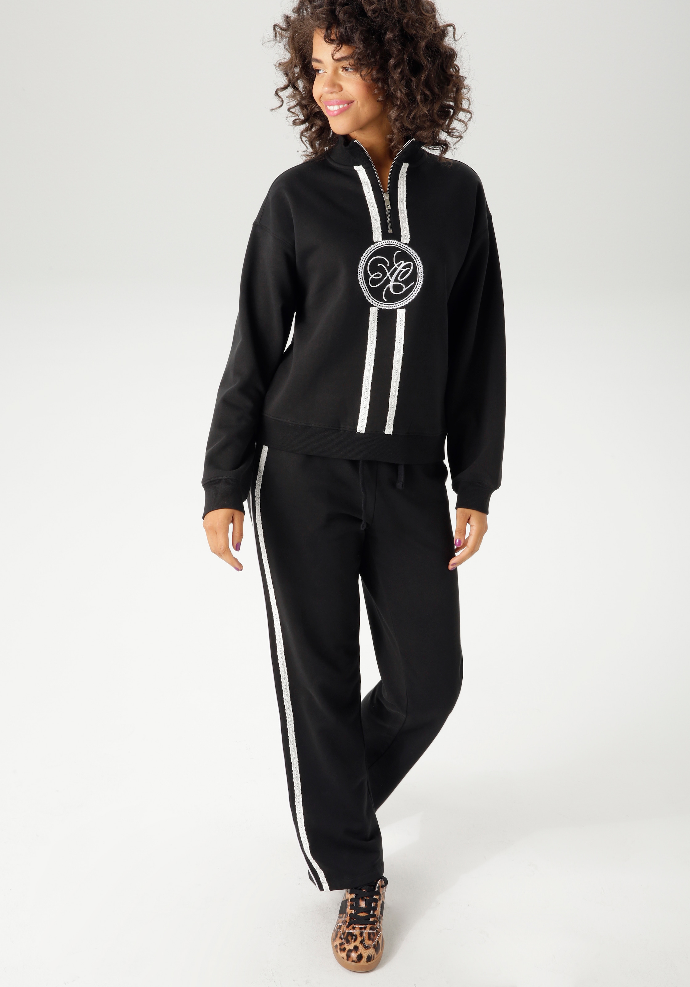 Aniston CASUAL Sweatshirt , aufwändig mit Stickerei und Spitzenbändern verziert - NEUE KOLLEKTION
