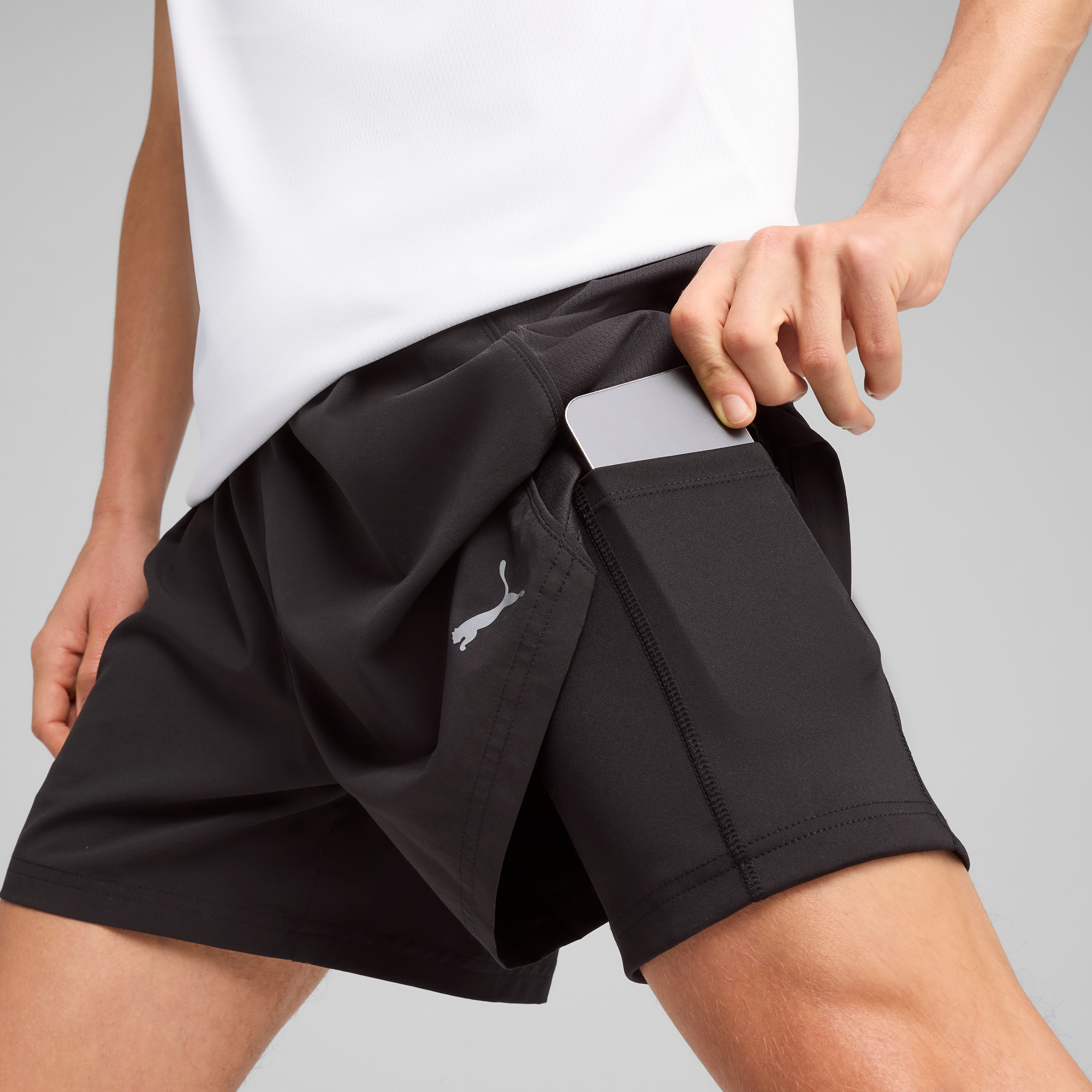 PUMA Short de course »M RUN VELOCITY 2IN1 SHORT«  avec technologie DryCELL, poche téléphone intégrée, coupe slim