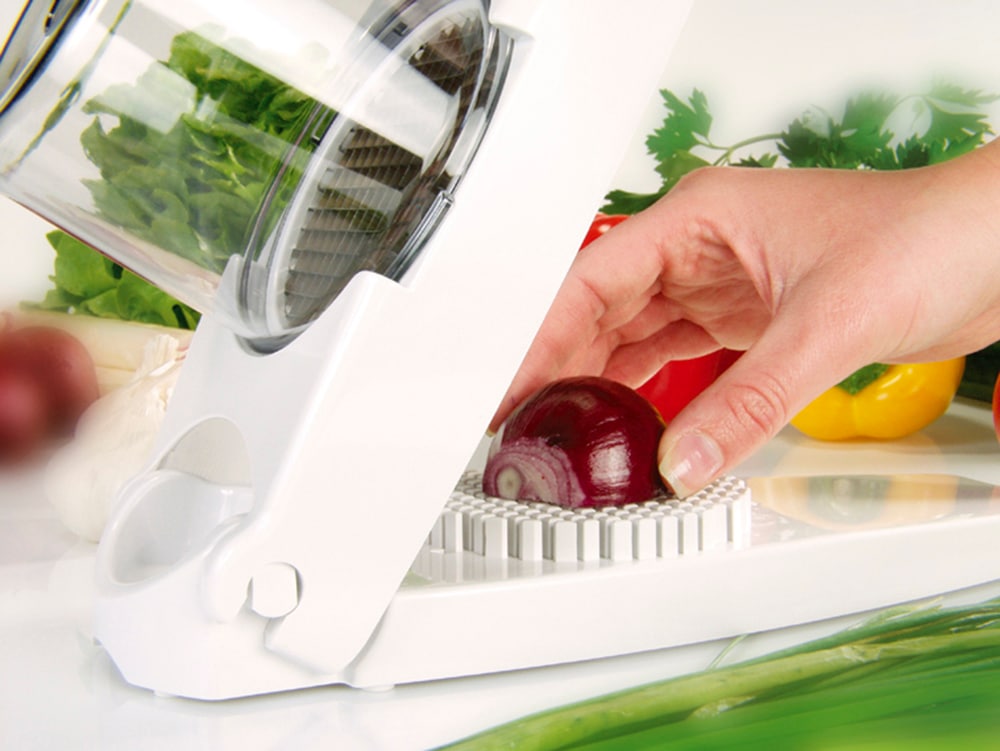 Genius Gemüse-Scheibenschneider »Nicer Dicer mit 14 Klingen inkl. Twist N Joy, Set 6tlg« Super handlich und immer im Einsatz, inkl. 625 ml Behälter