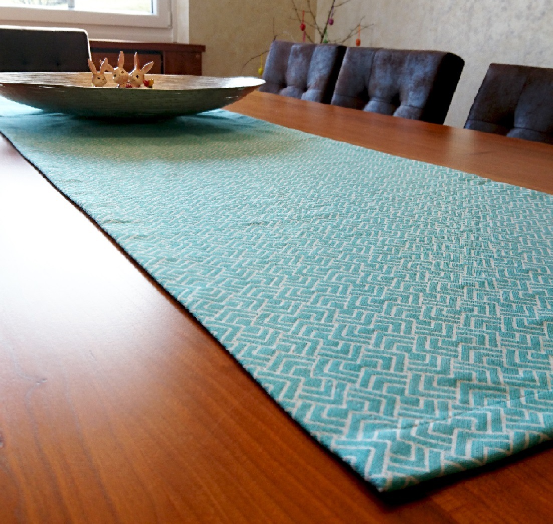 Adam Chemin de table »Graphic Ventus«