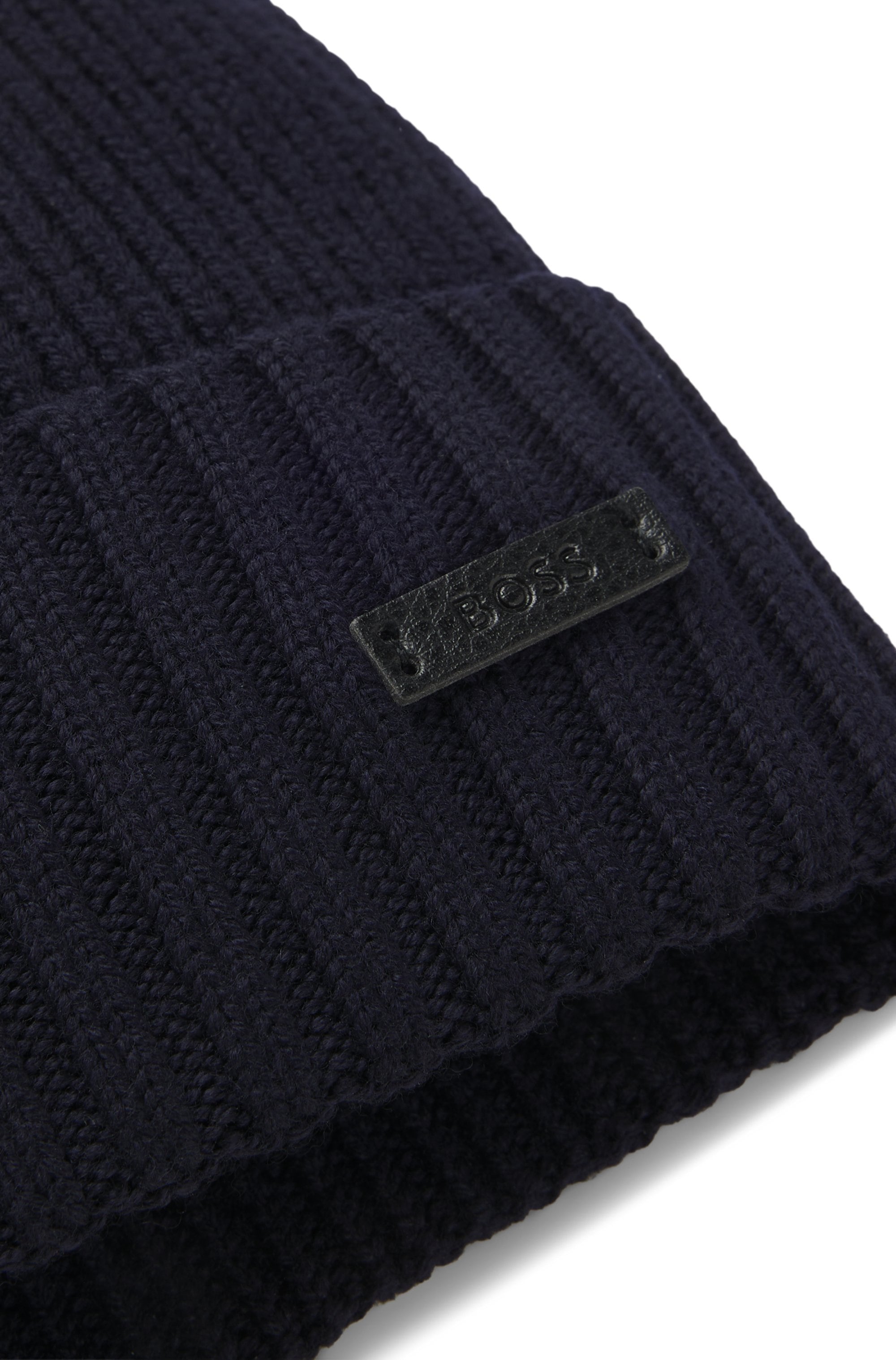 BOSS Bonnet »Fati« aus Rippenstrick