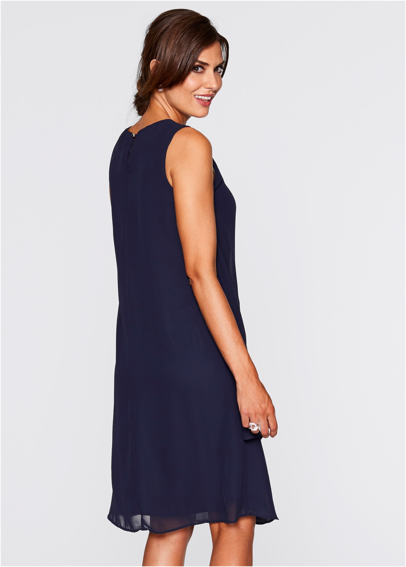 bonprix Robe en mousseline de soie festliches Kleid, mit Strassstein-Applikation, aus Chiffon