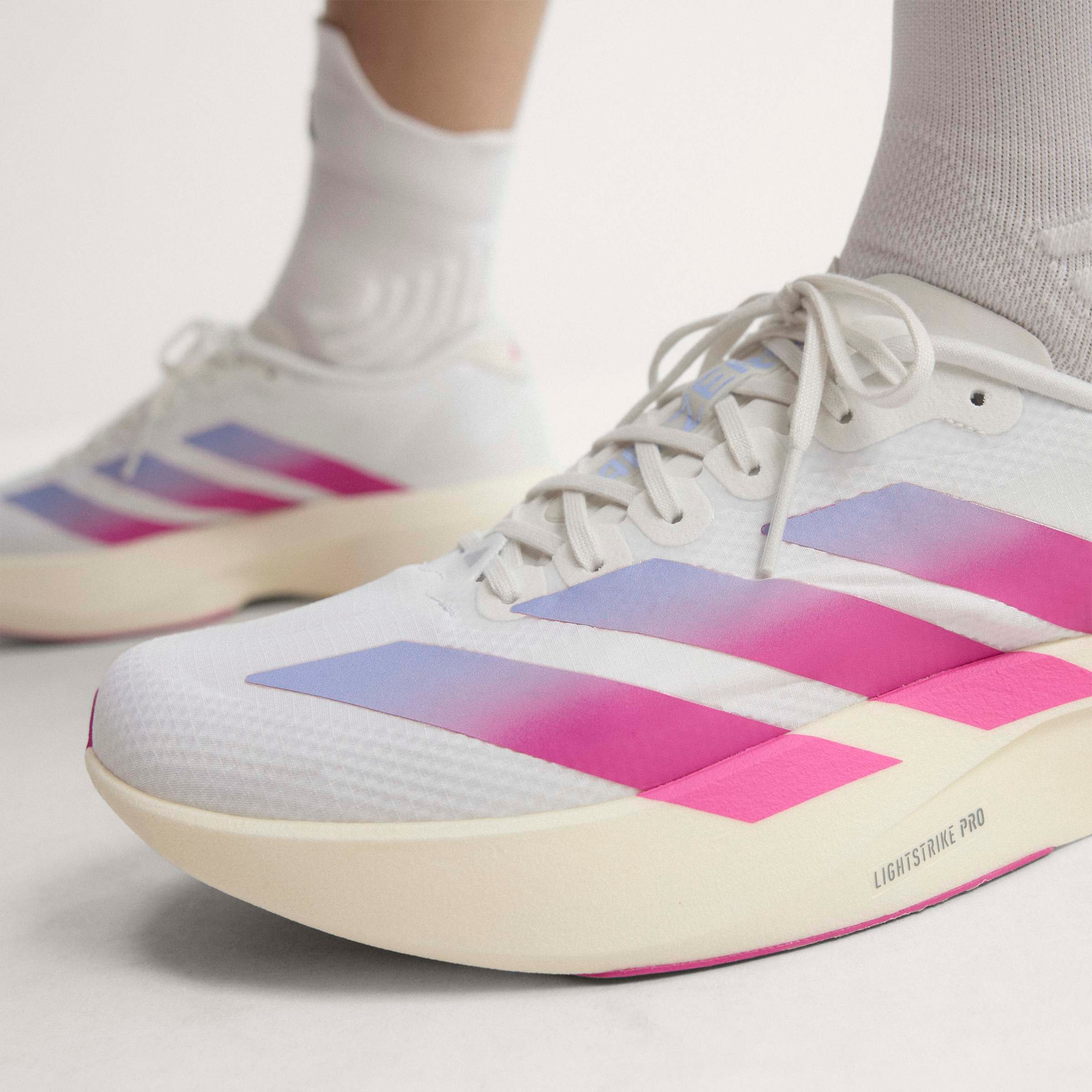 adidas Performance Chaussure de course »ADIZERO EVO SL«  inspiré du design de l'Adios Pro Evo