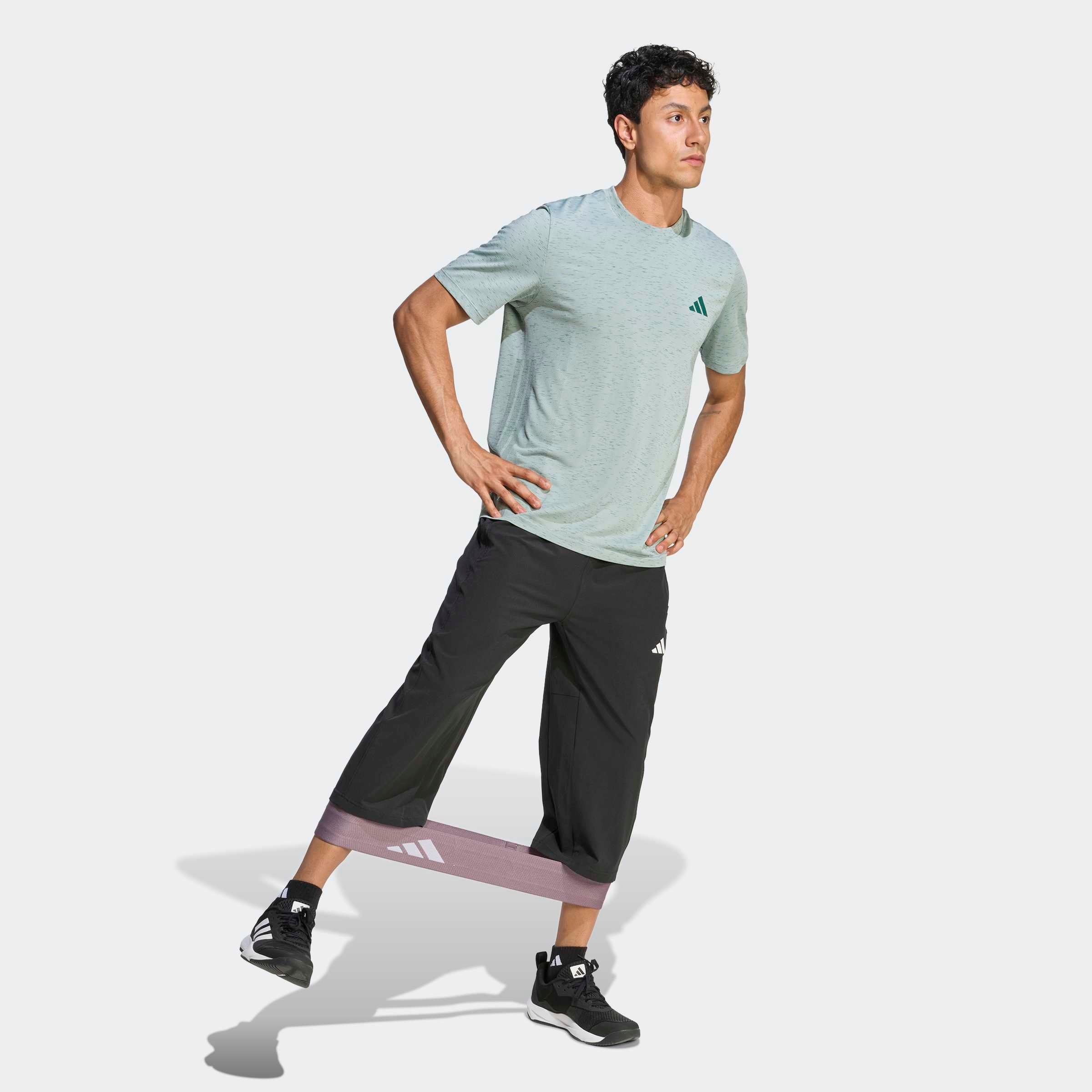 adidas Performance Pantalon de sport »WORKOUT ESSENTIALS FLEX WOVEN 3/4«