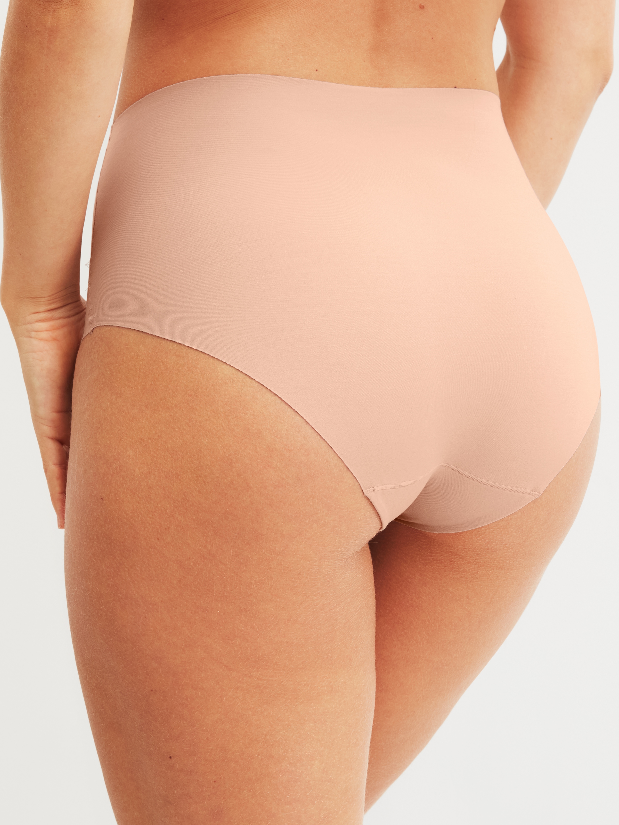 CALIDA Slip taille haute »Natural Skin« mit hohem Bund, flache Abschlüsse, Interlock-Qualität