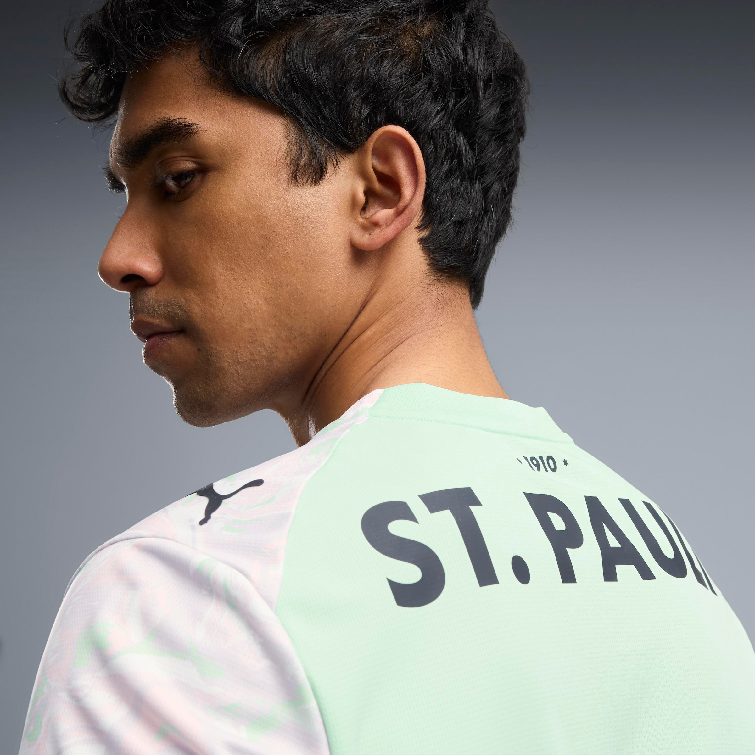 PUMA Maillot de foot »FCSP THIRD JERSEY REPLICA« à col rond, respirant, avec technologie DryCELL