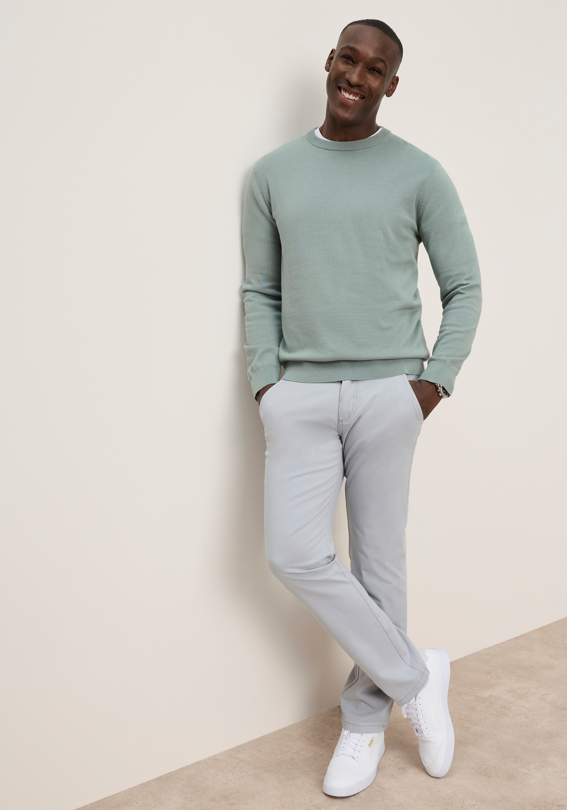 DELMAO Pull à col rond »Neue Kollektion! Feinstrick« en maille fine, idéal pour la mi-saison