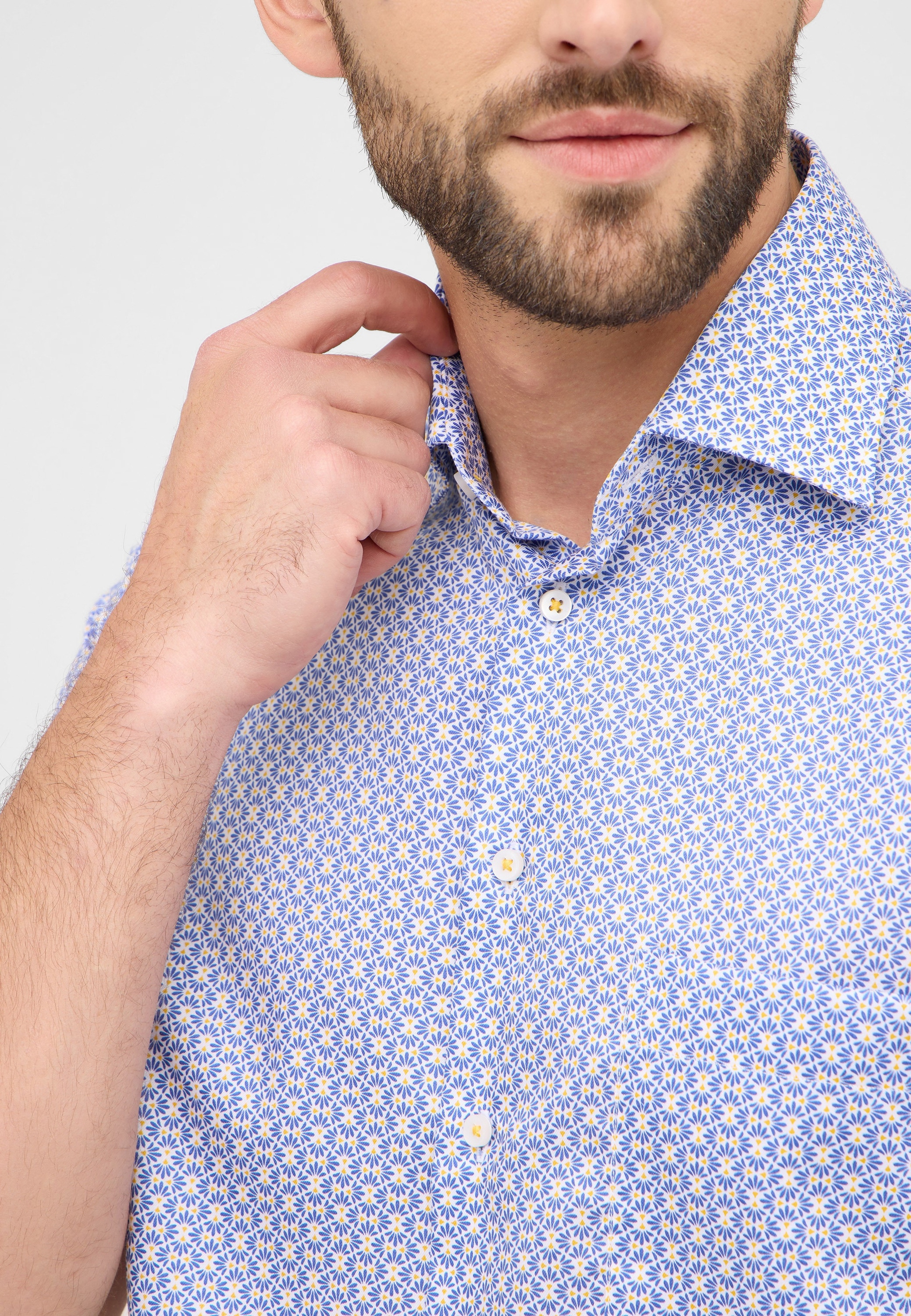 Eterna Chemise à manches courtes »MODERN FIT« NON IRON (bügelfrei)