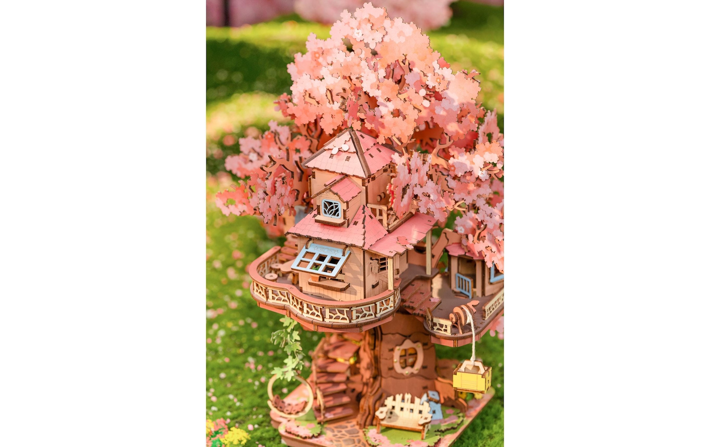   Modellbausatz »RoboTime Sakura Tree House«