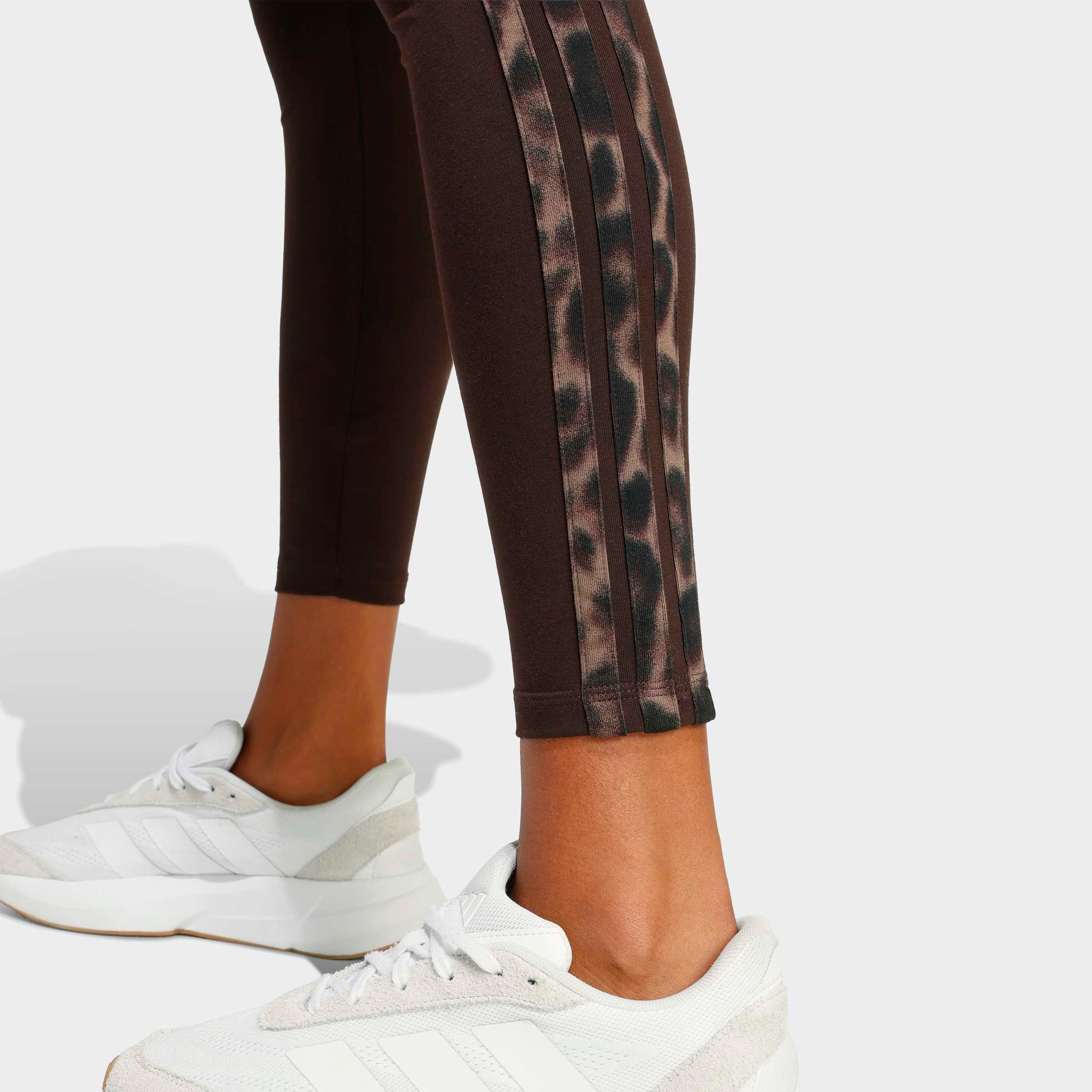 adidas Sportswear Leggings »SEASONAL ESSENTIALS LEOPARDENPRINT MIT 3-STREIFEN«