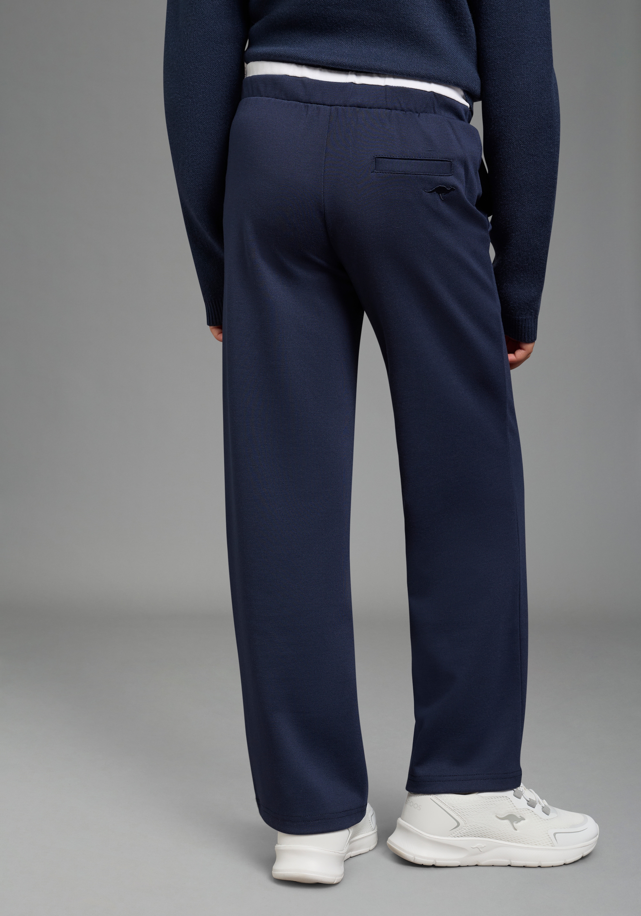 KangaROOS Pantalon en tissu »Hose mit Deko-Bund in Kontrastfarbe von KangaROOS«  Pantalon décontracté avec double ceinture, jambes droites, hauteur normale