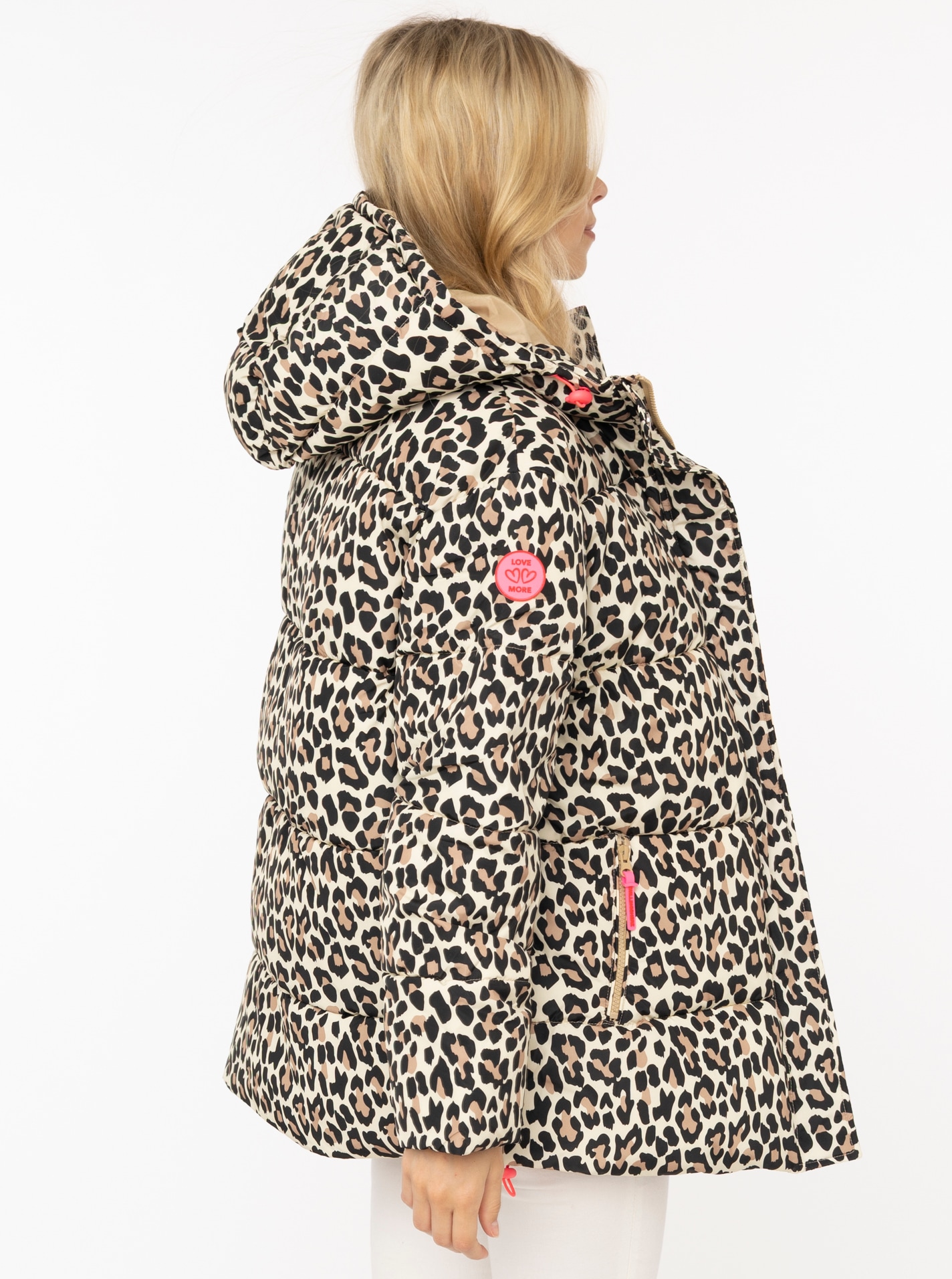 Zwillingsherz Veste matelassée »„Leo Classic AOP“« capuche, motif léopard, fermeture éclair dissimulée avec patte à boutons, poches