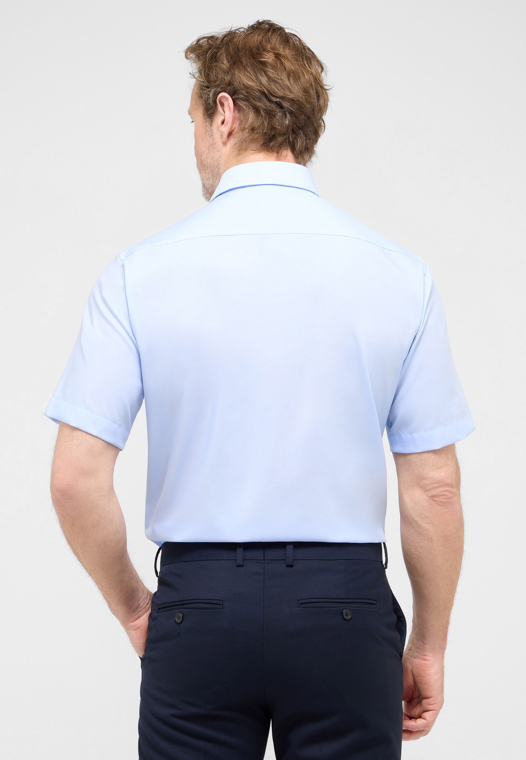 Eterna Chemise à manches courtes »MODERN FIT« NON IRON (bügelfrei)