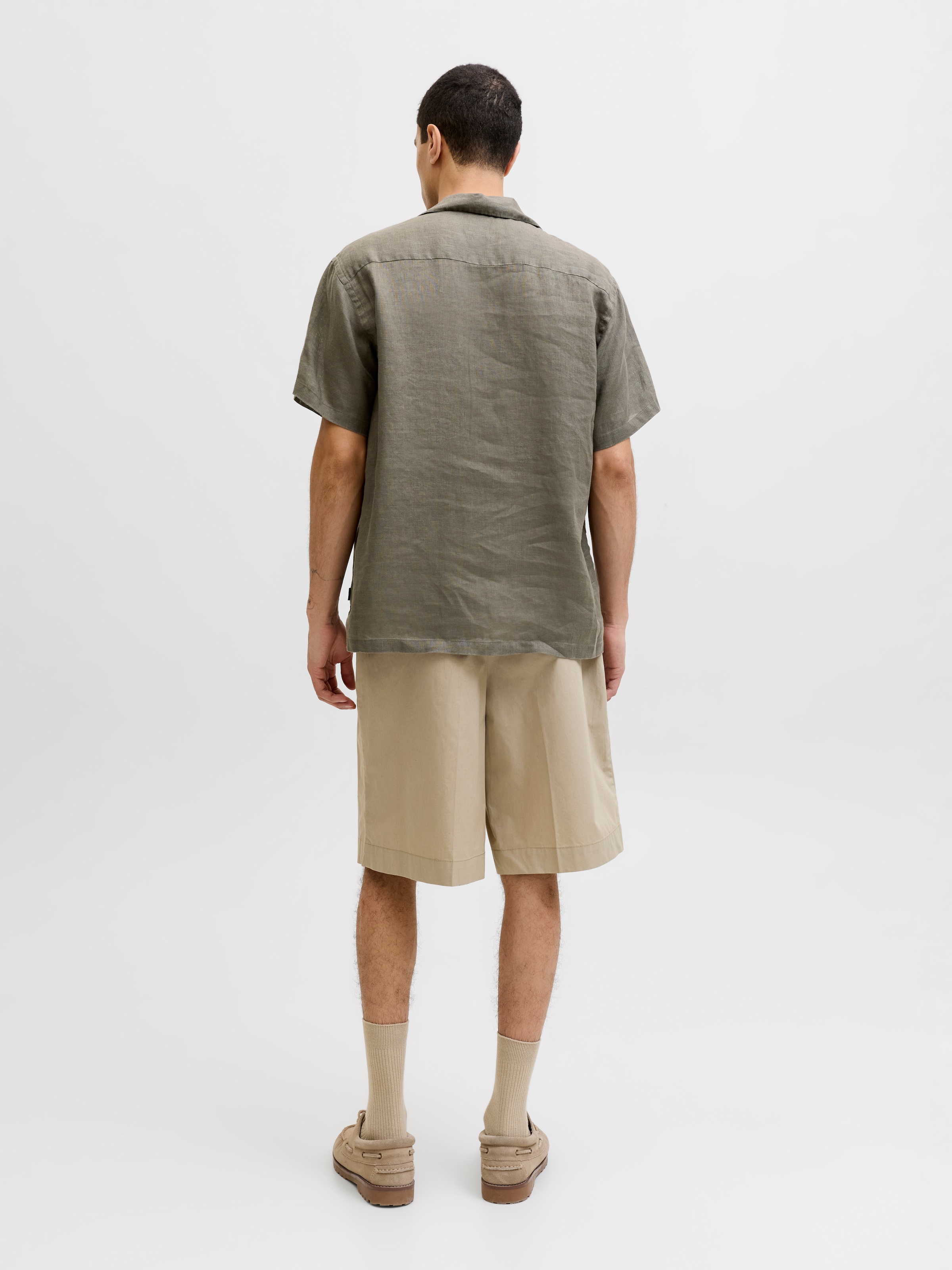 Jack & Jones Chemise en lin »JPRBLALAWRENCE LINEN RESORT S/S SHIRT SN« Lin, coupe décontractée