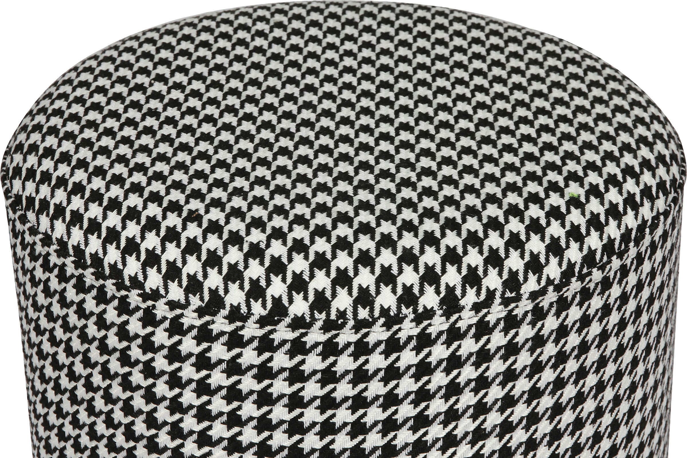 Kayoom Sitzhocker »Hocker Nona 525, Polster- und Sitzhocker, stillvoll und flauschig« 1 Stk. tlg. komfortabel, vielseitig einsetzbar, supersofte Haptik