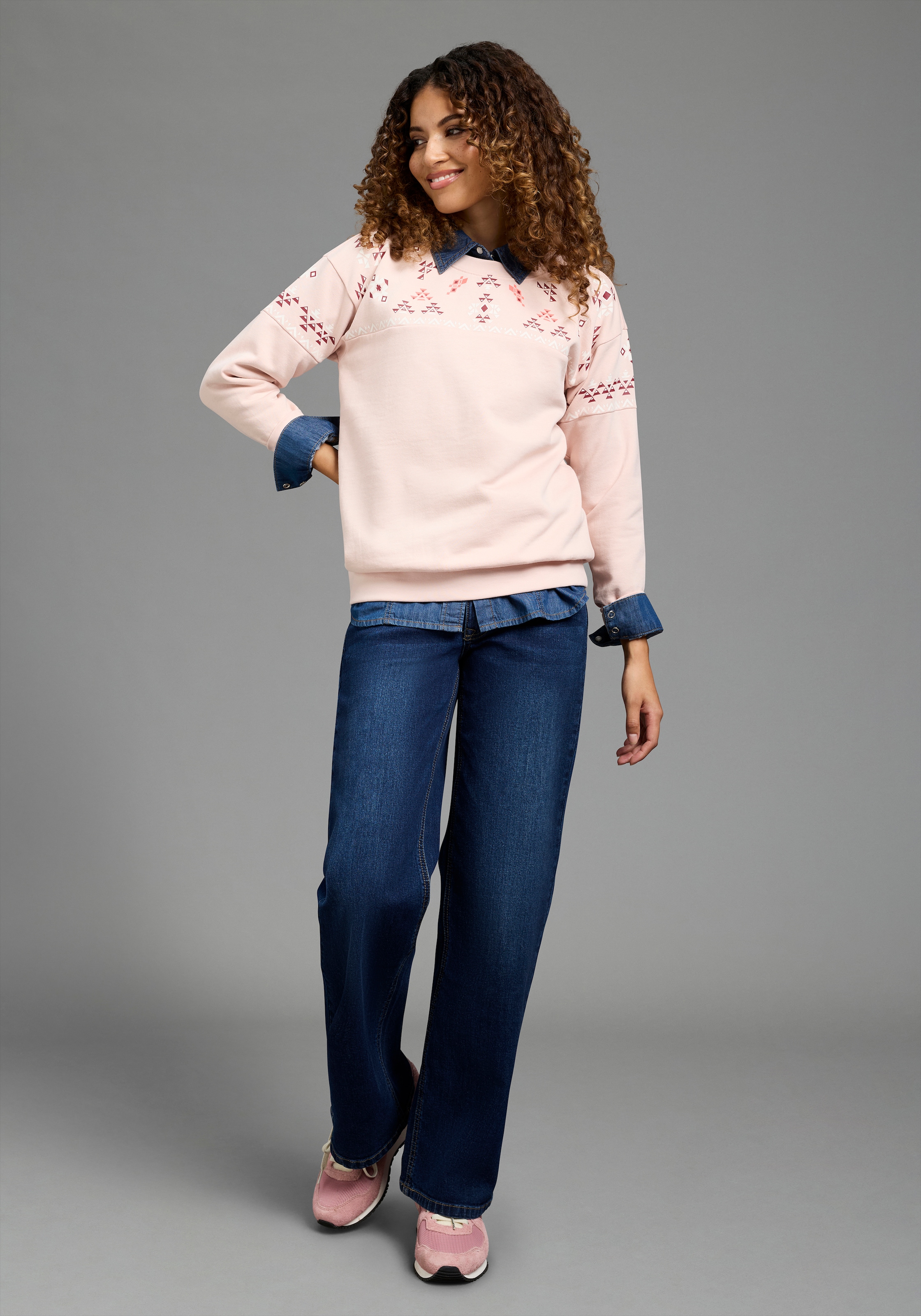 KangaROOS Sweat-shirt , Coupe oversize, col rond, longueur couvrant les hanches

