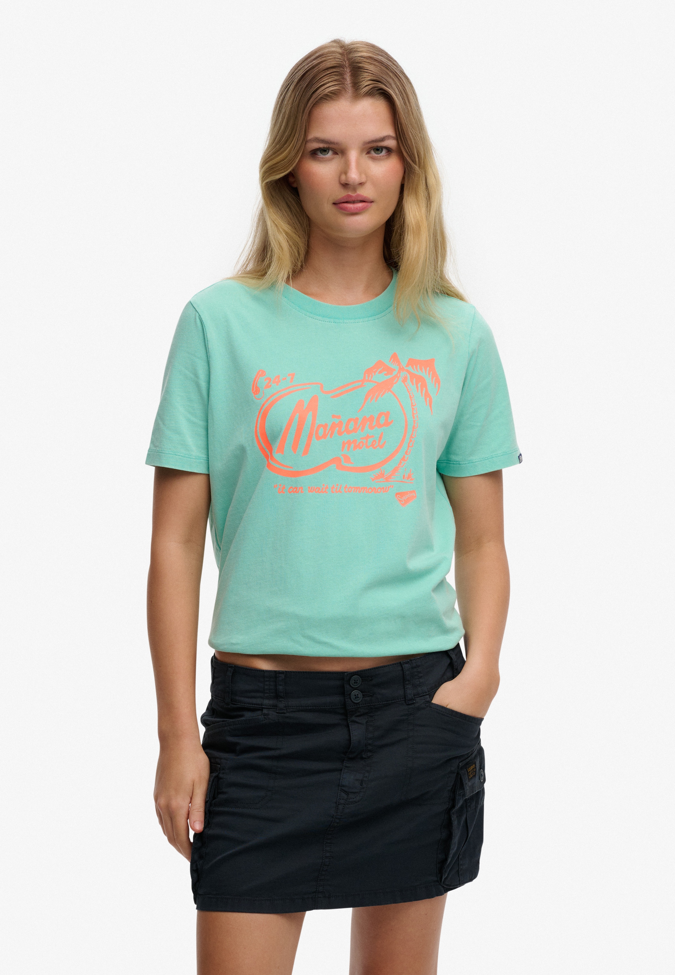 Superdry Print-Shirt »ROADSIDE TRADE RELAXED TEE« aus Baumwolle in Single Jersey, Relaxed Fit, Kurzarm