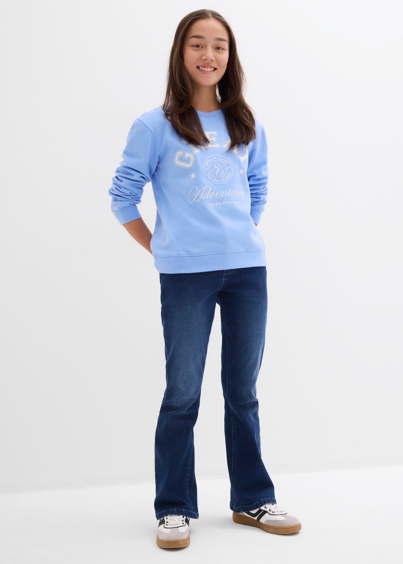 bonprix Jeans à pattes d'eph avec ceinture réglable