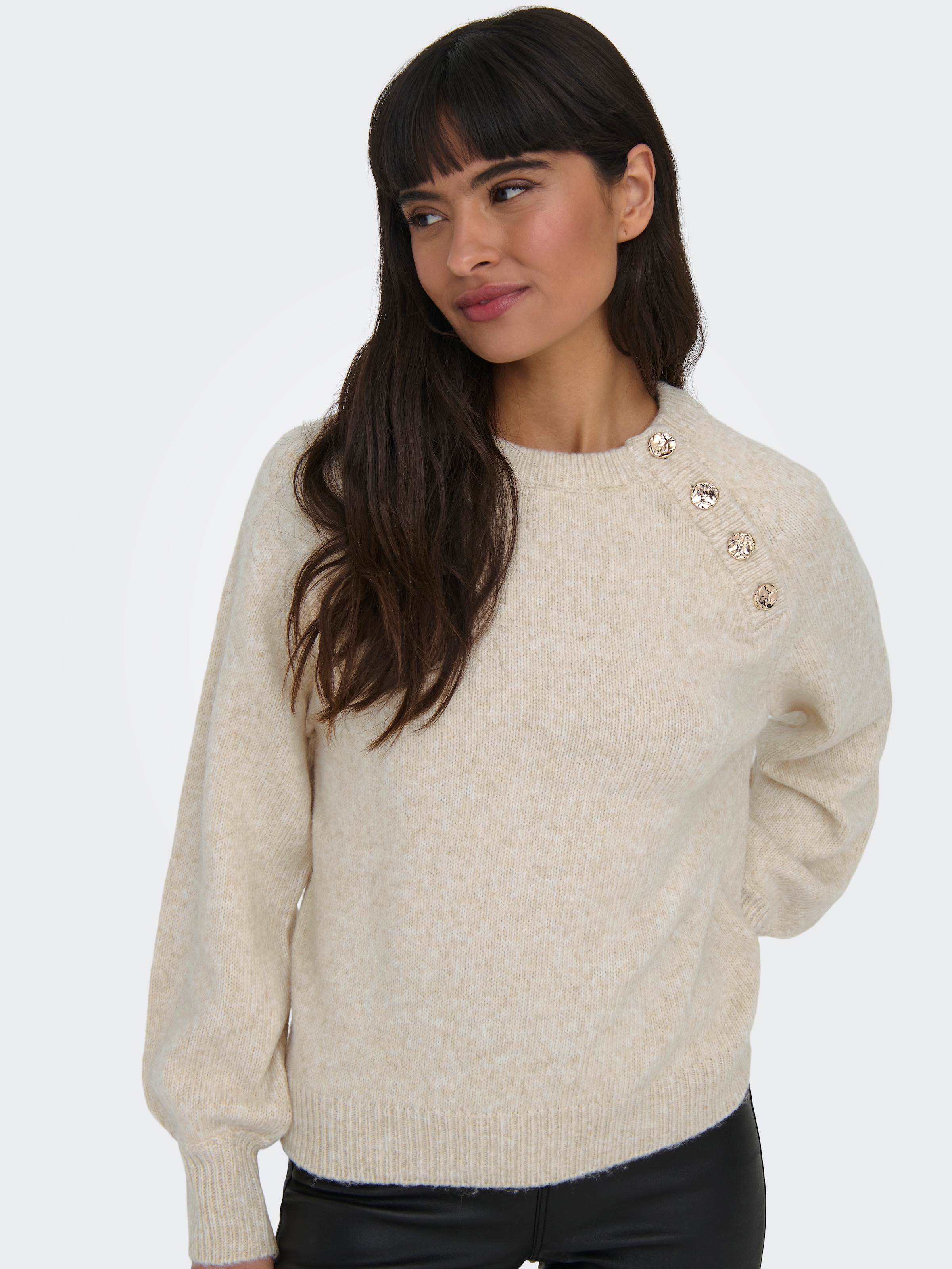 ONLY Pull à col rond »ONLEMMA LS BUTTON ONECK EX KNT« fibre synthétique, coupe régulière