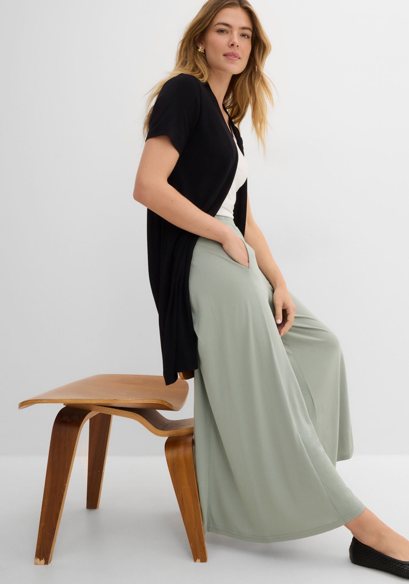 bonprix Jupe-culotte »Jersey-Culotte mit weitem Bein«  aus Modal und Polyester, Loose fit Passform, weites Bein
