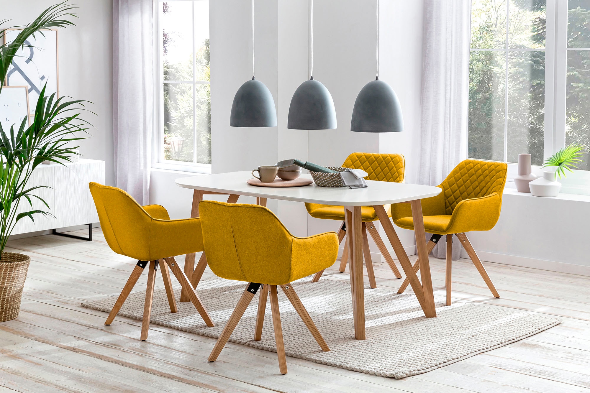 SalesFever Essgruppe »Växjö - Moderner Esstisch inkl. Stühle für gemütliche Mahlzeiten« Set, 5 Stk. tlg. bestehend aus 4 modernen Polsterstühlen und einem 160 cm breiten Tisch