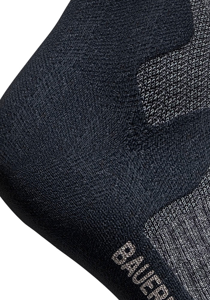 Bauerfeind Chaussettes de sport »Outdoor Merino Compression Socks« avec une forte proportion de laine mérinos