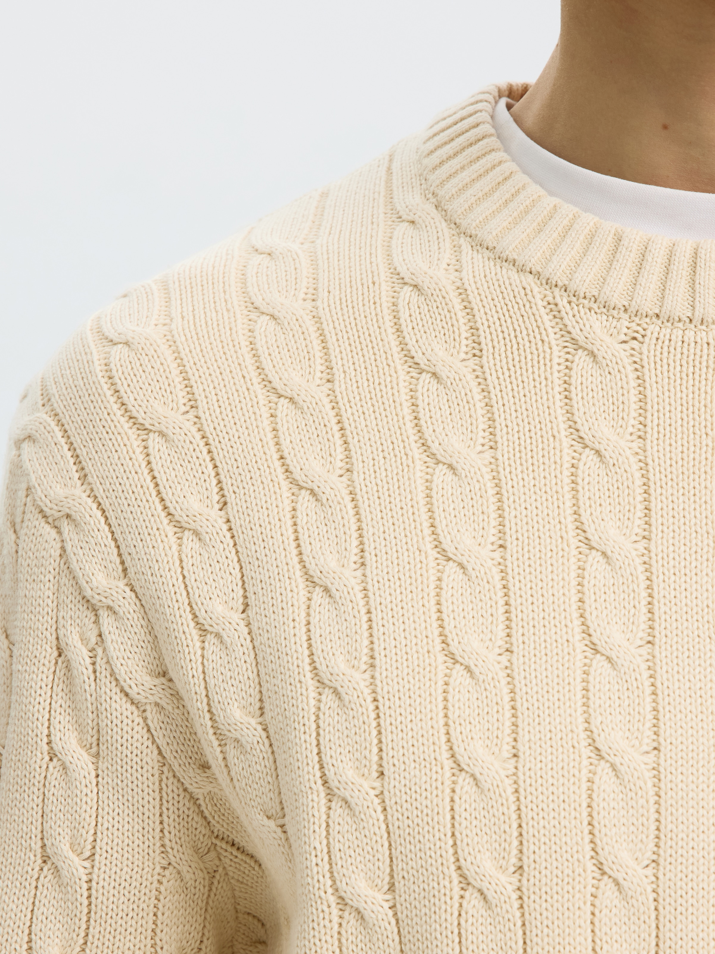 SELECTED Pull à col rond »SLMBRAUN KNIT CABLE CREW NOOS« coton, coupe décontractée