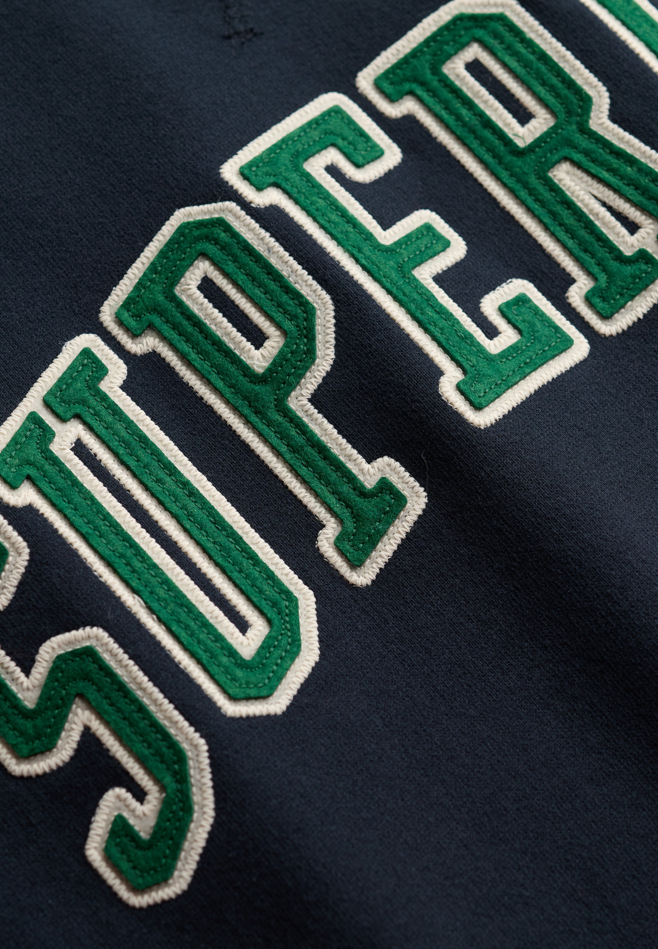 Superdry Sweat-shirt »ATHLETIC APPLIQUE RELAXED CREW«, mélange coton, coupe décontractée
