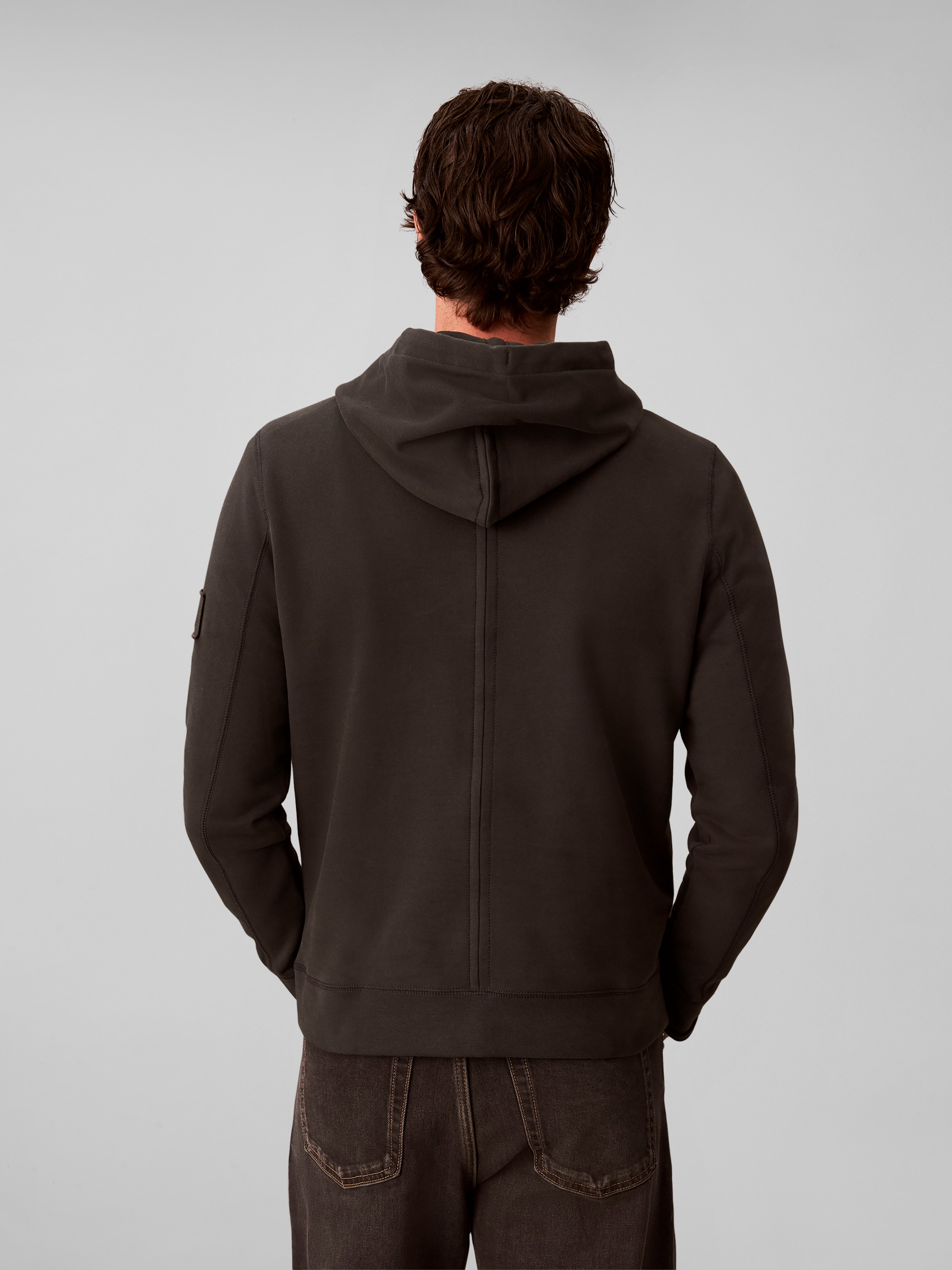 Calvin Klein Kapuzensweatshirt »BADGE HOODIE«, Regular fit, Badge, Kängurutasche
