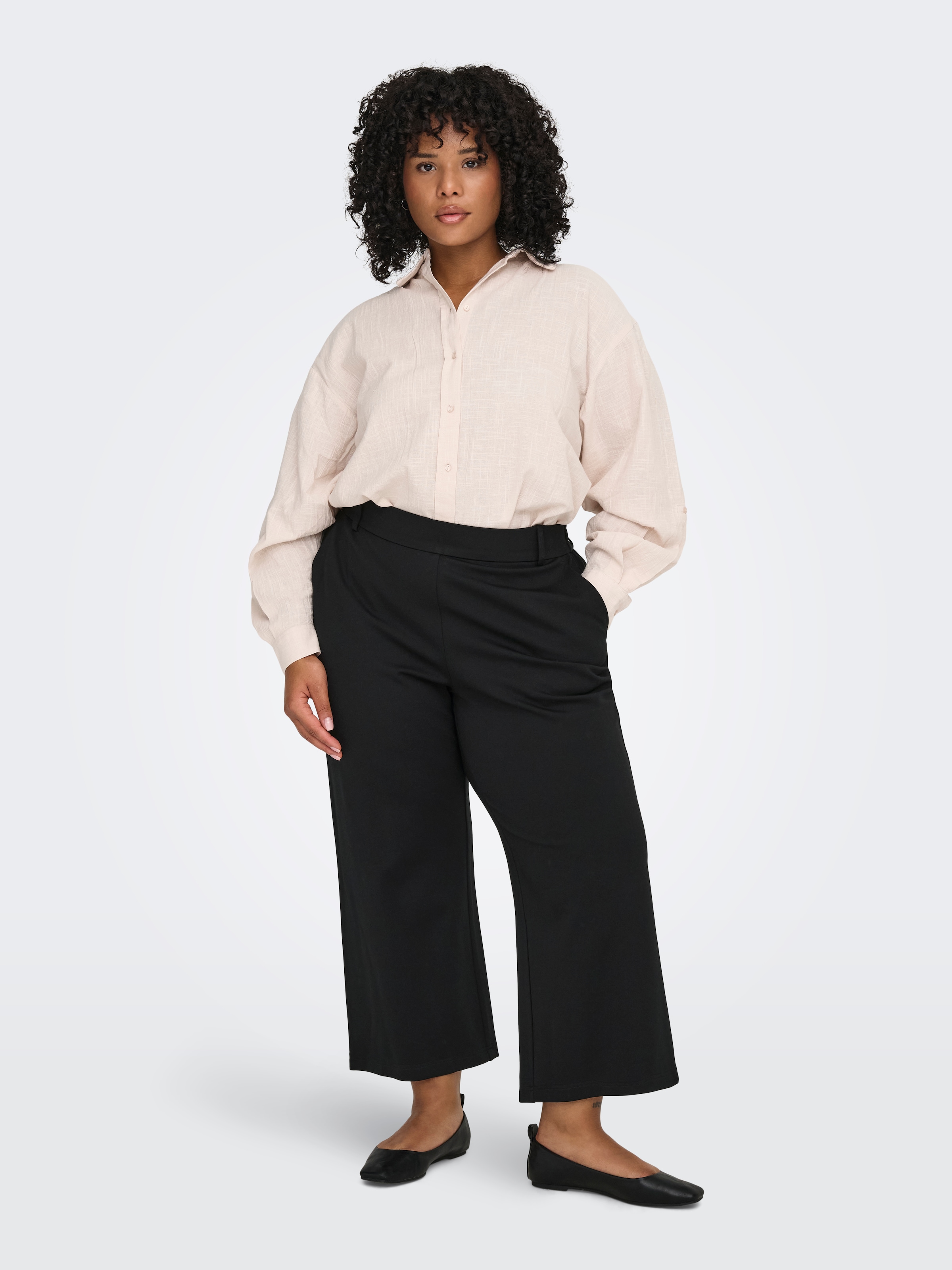 ONLY CARMAKOMA Pantalon sweat »CARGOLDTRASH LIFE HW STR CULOTTE NOOS«