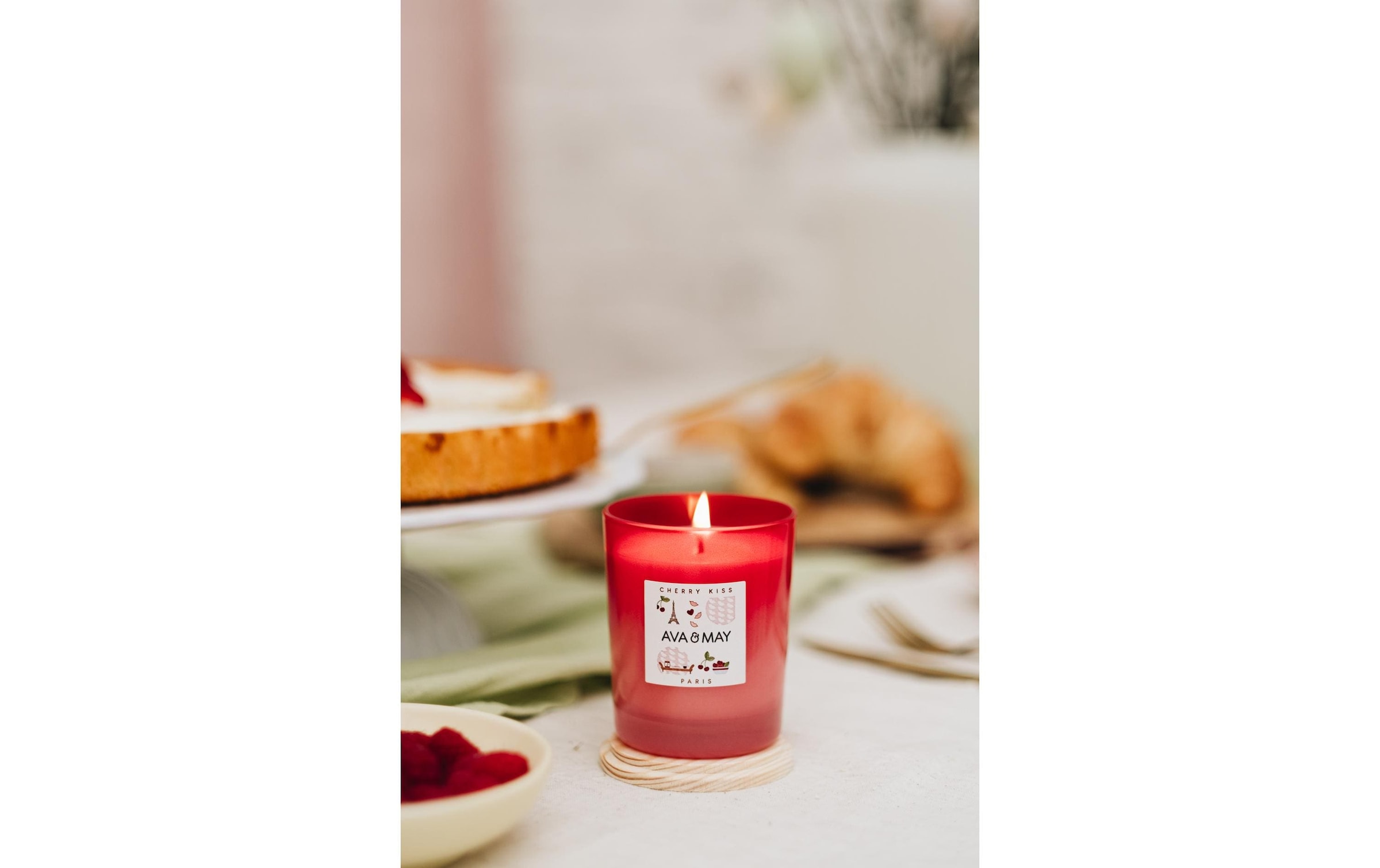 AVA & MAY Bougie parfumée »Cherry Kiss 180 g«